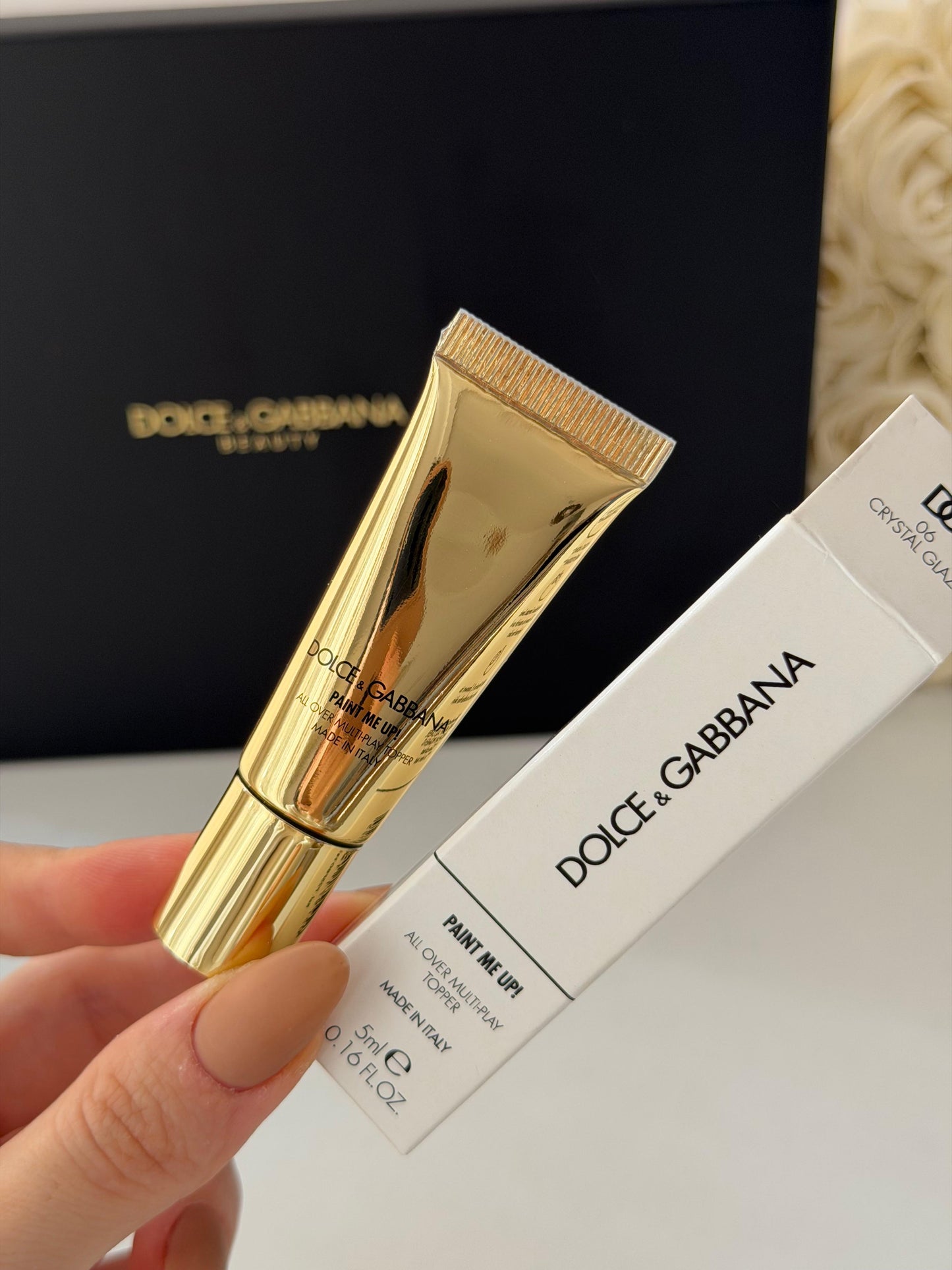 DOLCE&GABBANA Paint Me Up!
All Over Multi-Play Pigment For Face, Eyes And Lips (06)