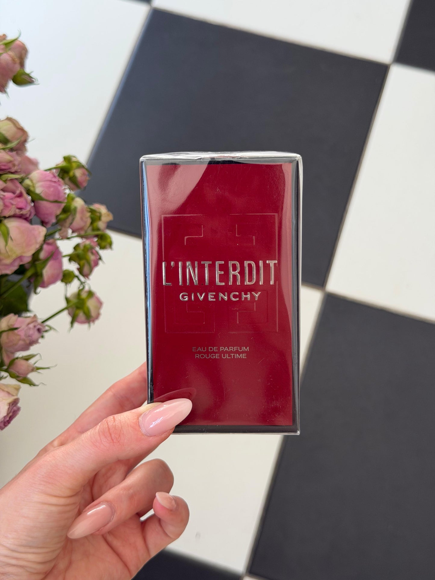 GIVENCHY L’Interdit Rouge Ultime Eau de Parfum - Floral, Woody, Warm