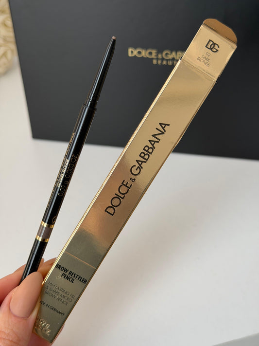 DOLCE&GABBANA Brow Restyler Pencil (02)
16H Lasting Fill & Shape Micro Brow Pencil