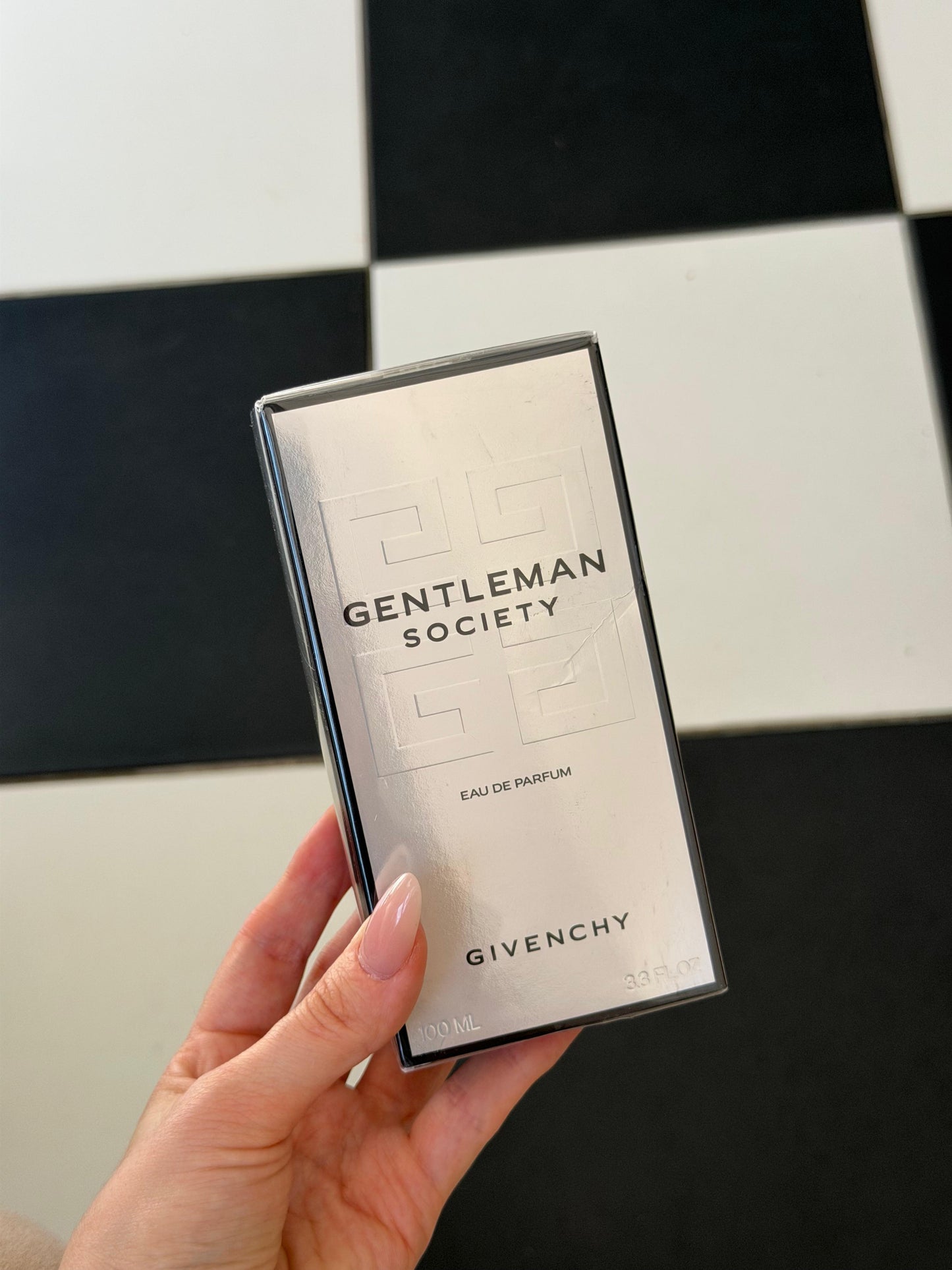 GIVENCHY Gentleman Society
Eau de Parfum