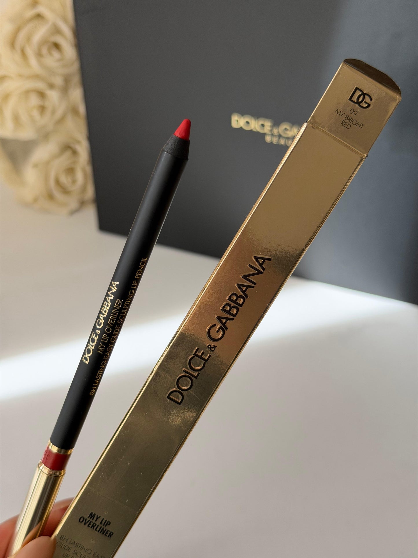 DOLCE&GABBANA My Lip Overliner
8H Lasting Easy Glide Sculpting Lip Pencil (09)