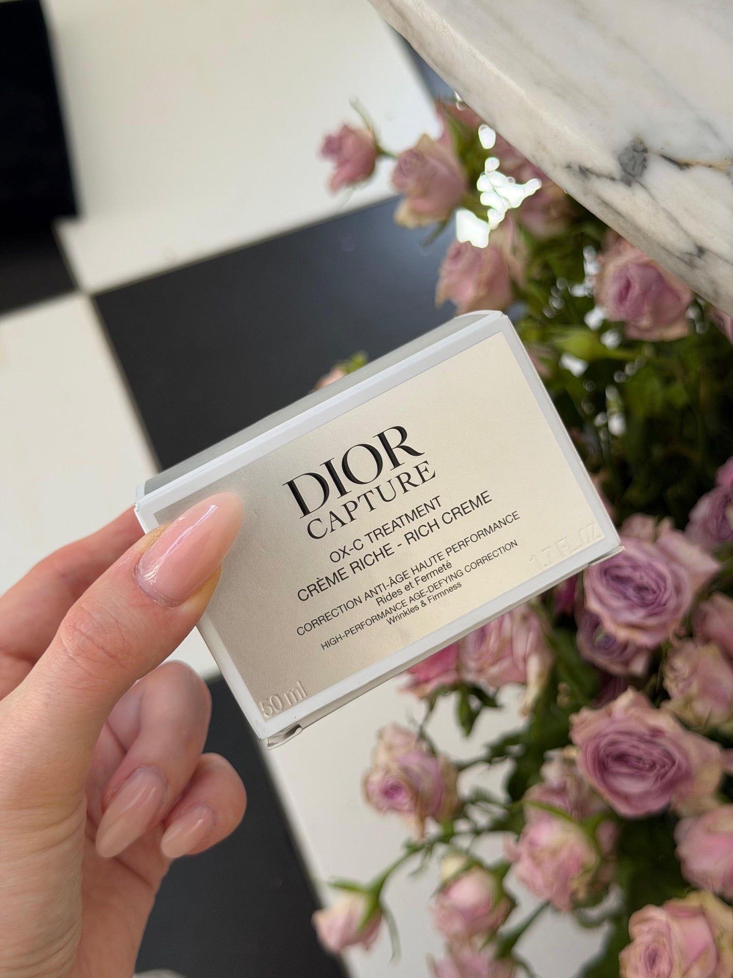 DIOR Capture Rich Cream OX-C Treatment
Face Cream - Rich Texture - Age-Defying Correction - Wrinkles and Firmness