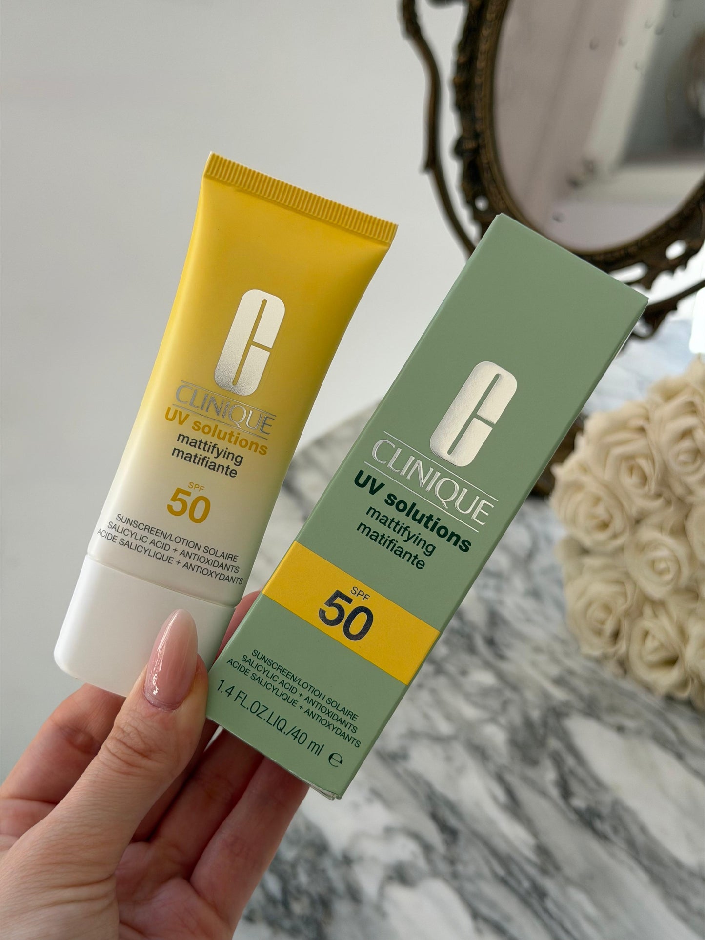 CLINIQUE UV Solutions Mattifying Sunscreen Broad Spectrum SPF50/PA++++