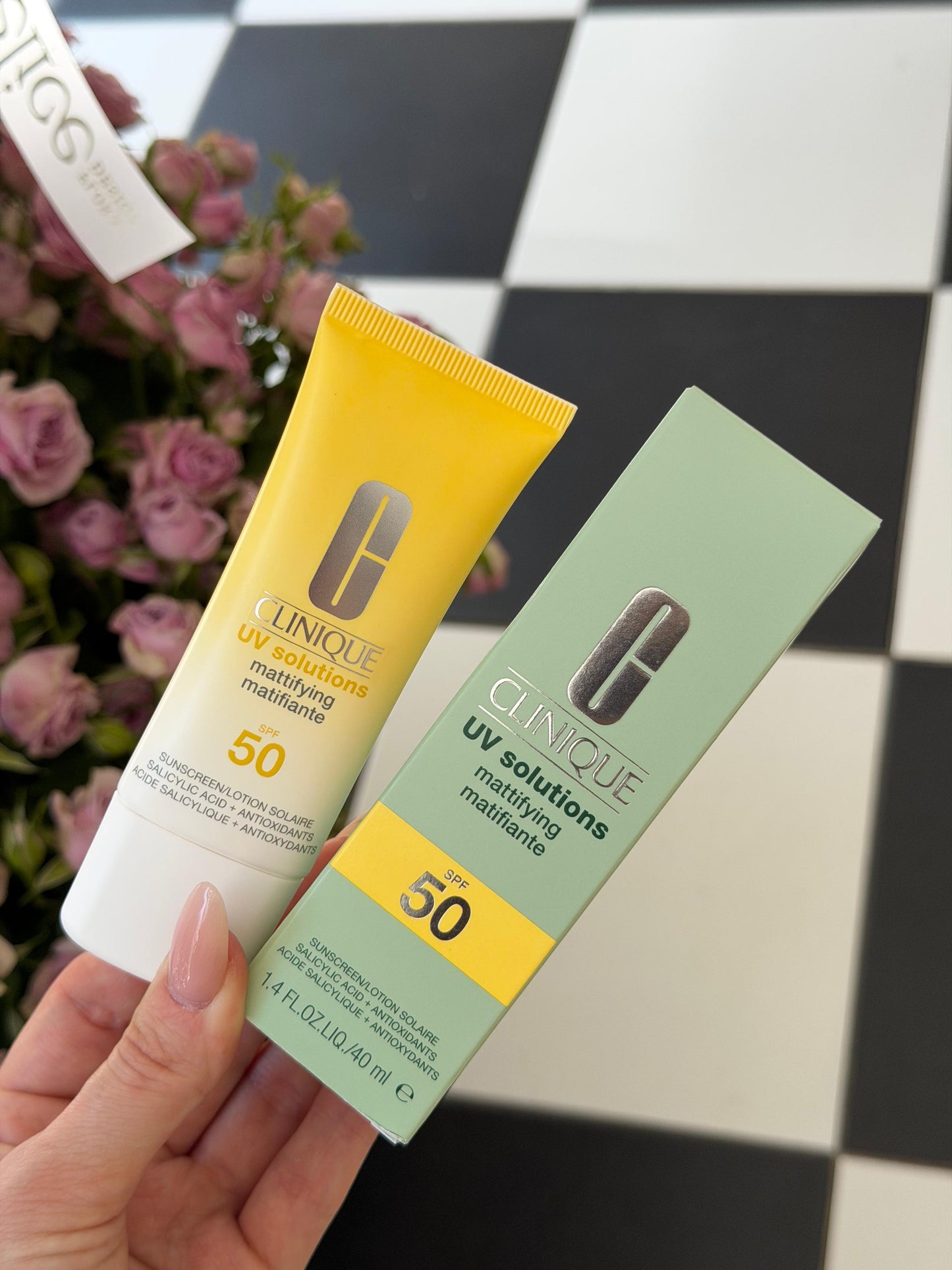 CLINIQUE UV Solutions Mattifying Sunscreen Broad Spectrum SPF50/PA++++