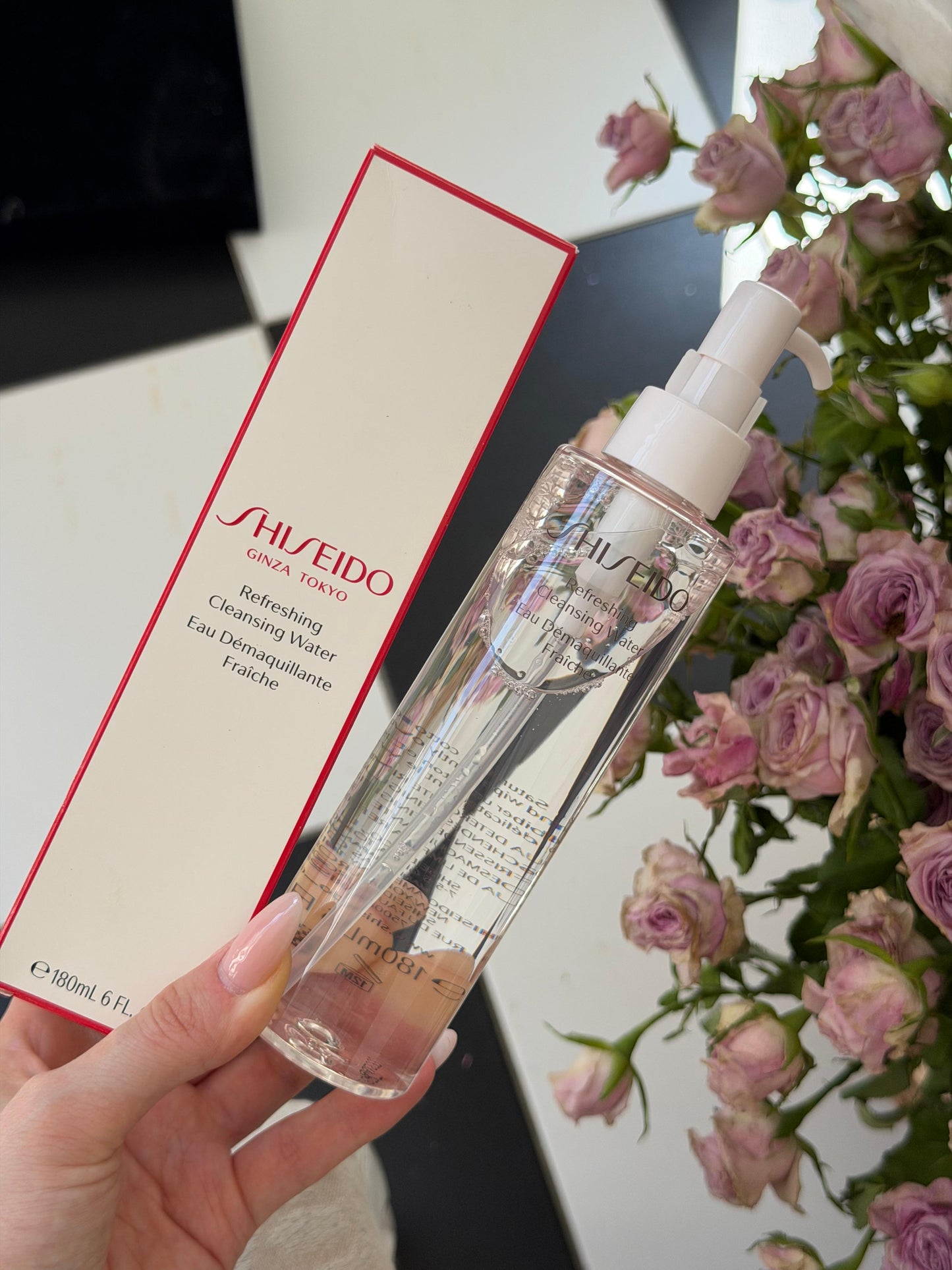 SHISEIDO
Refreshing Cleansing Water
