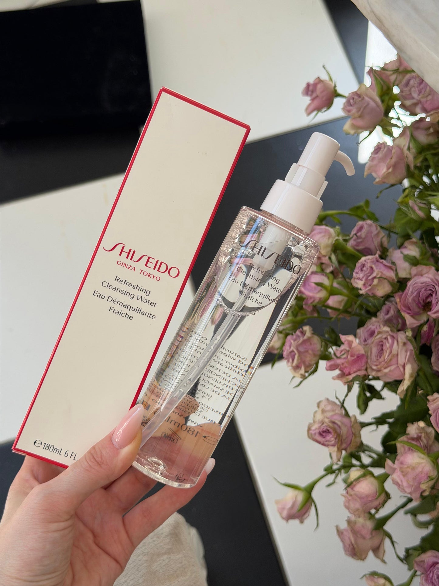 SHISEIDO
Refreshing Cleansing Water