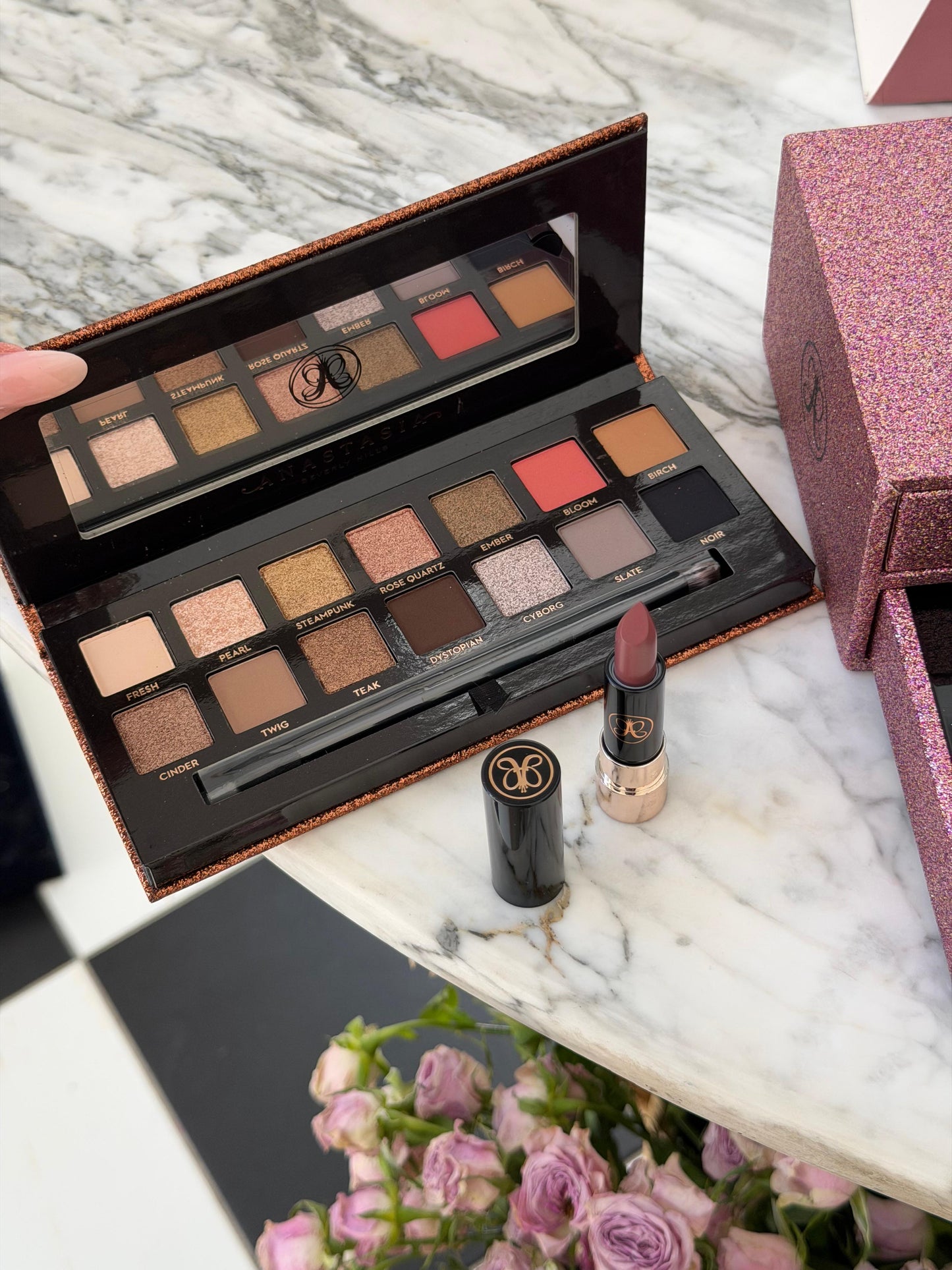 ANASTASIA BEVERLY HILLS
Eyeshadow Sultry Palette Vault Gift Set