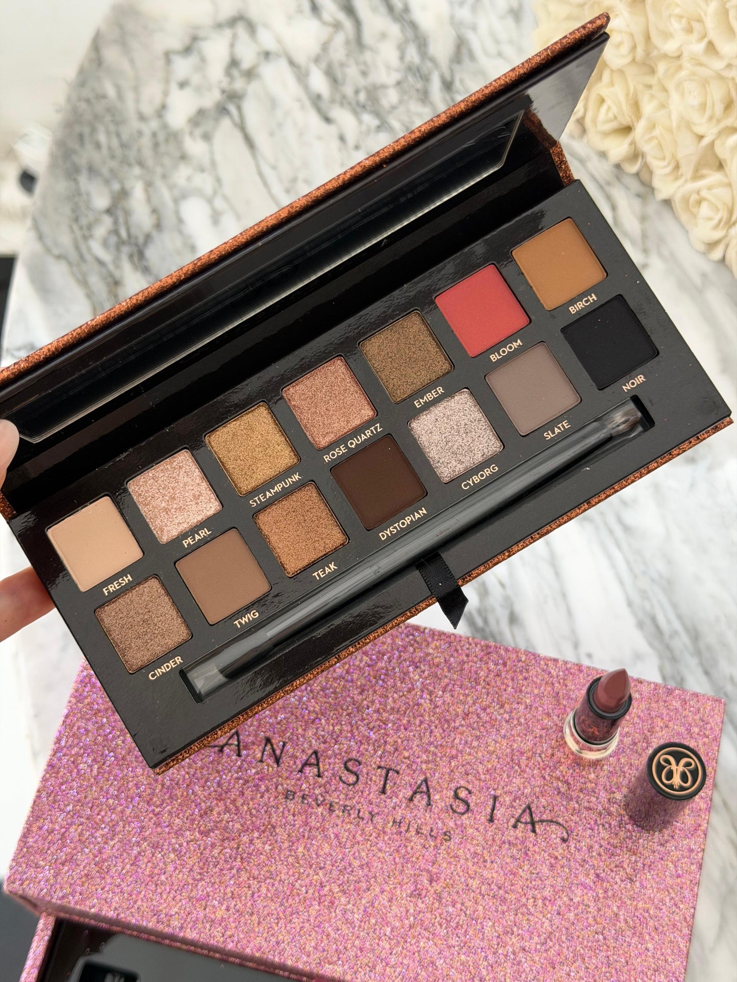 ANASTASIA BEVERLY HILLS
Eyeshadow Sultry Palette Vault Gift Set
