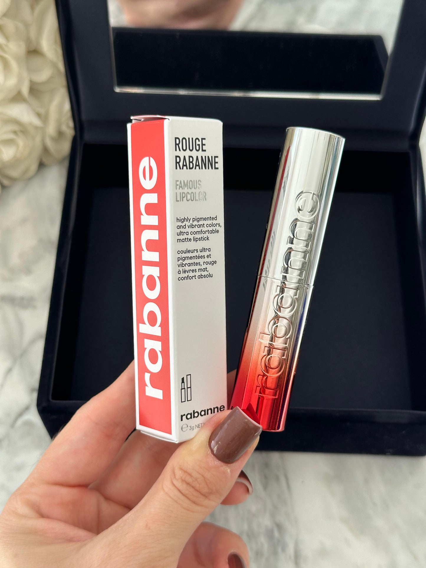 PACO RABANNE Famous Lipcolor Matte
Highly Pigmented Lipstick Matte Finishes