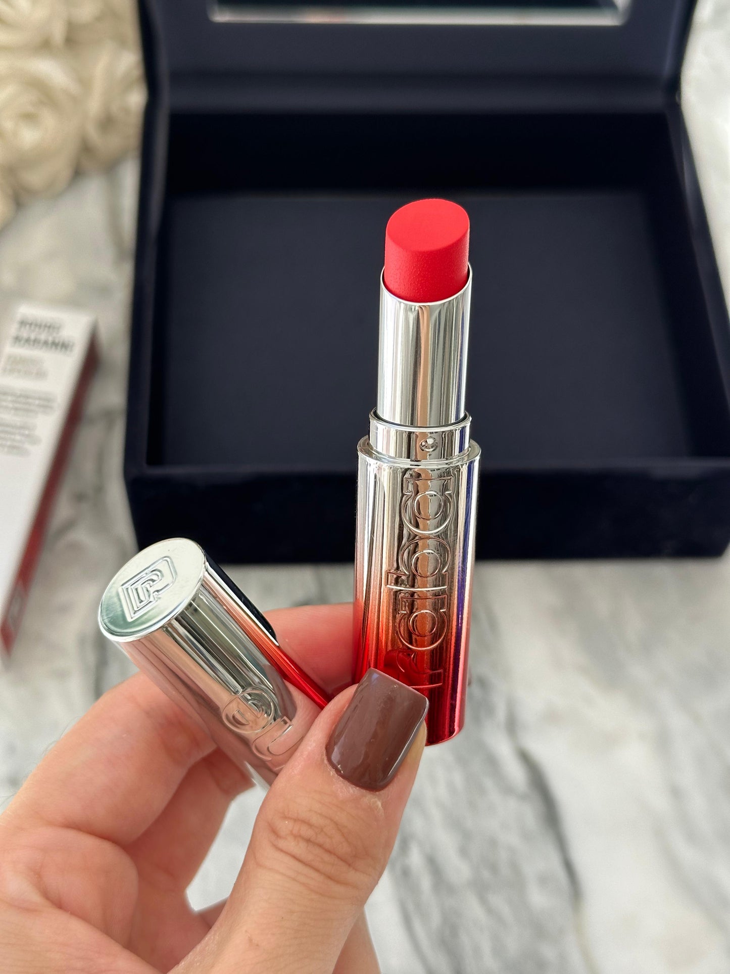 PACO RABANNE Famous Lipcolor Matte
Highly Pigmented Lipstick Matte Finishes