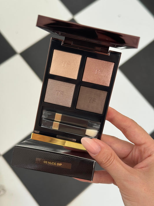 TOM FORD
Eye Color Quad Eyeshadow - Nude Dip