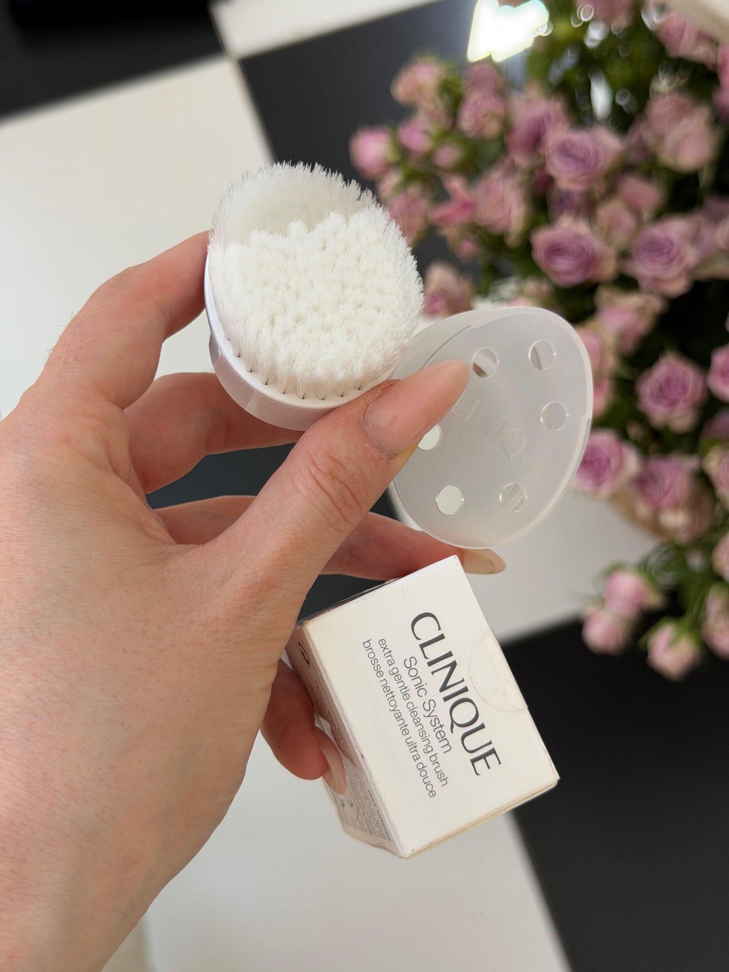 CLINIQUE Sonic System Extra Gentle Cleansing Brush