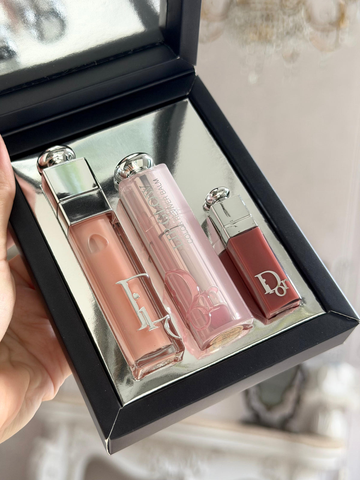 DIOR Addict Trio Lip Gloss Gift Set
Hydrating Lip Balm and Plumping Gloss