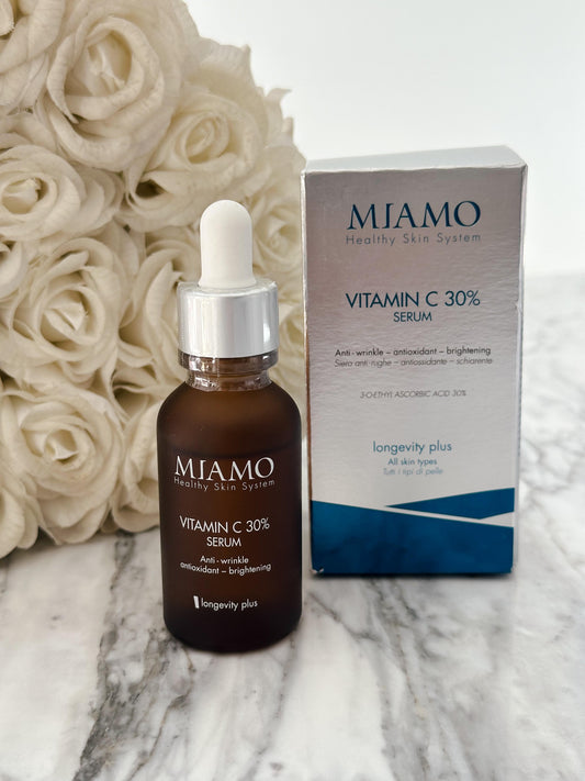 MIAMO Vitamin C 30%
Serum Anti-Wrinkle, Antioxidant, Brightening