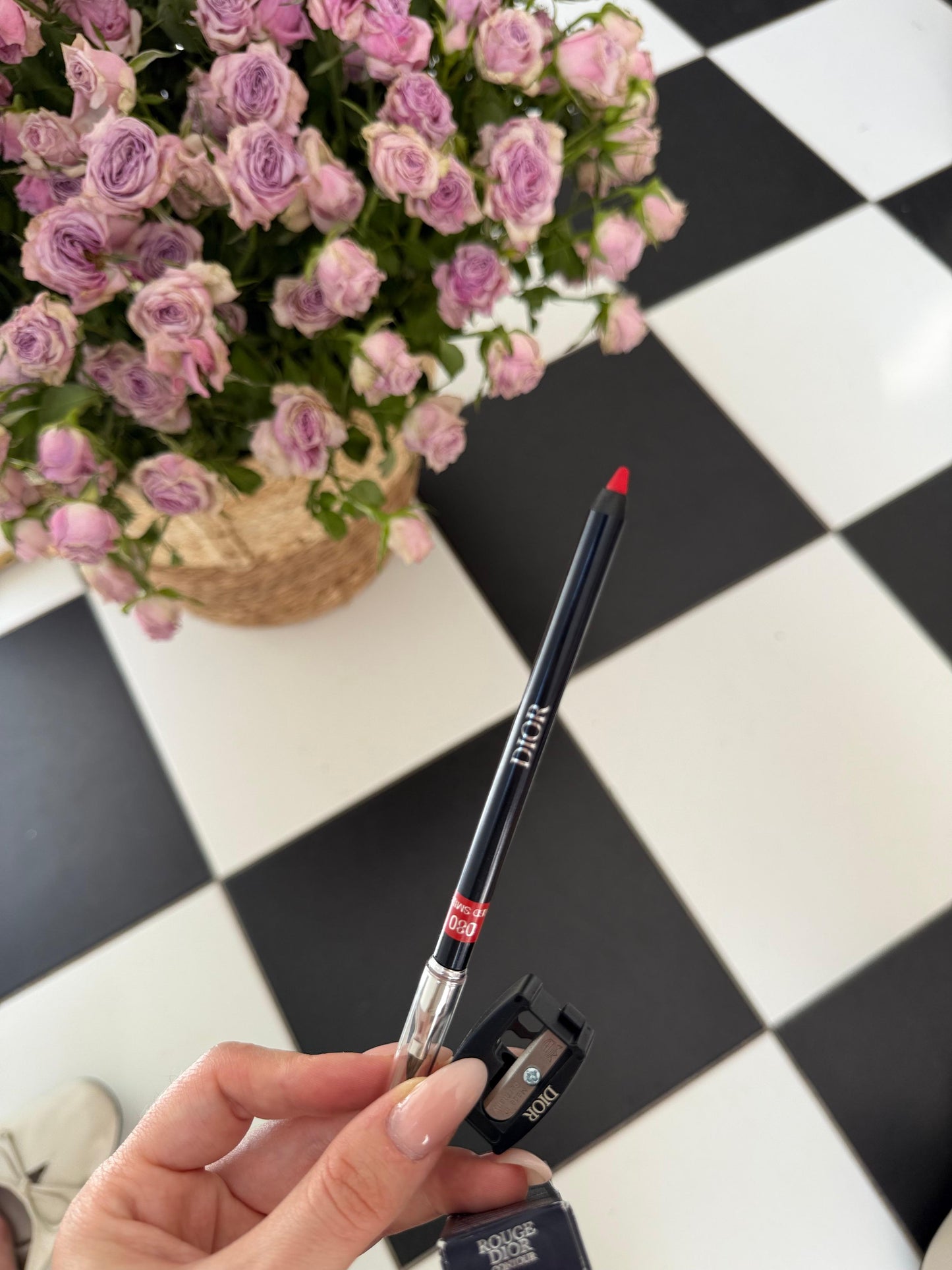 DIOR Rouge Dior Contour Lip Liner (080)
No-Transfer - Comfort and Long Wear