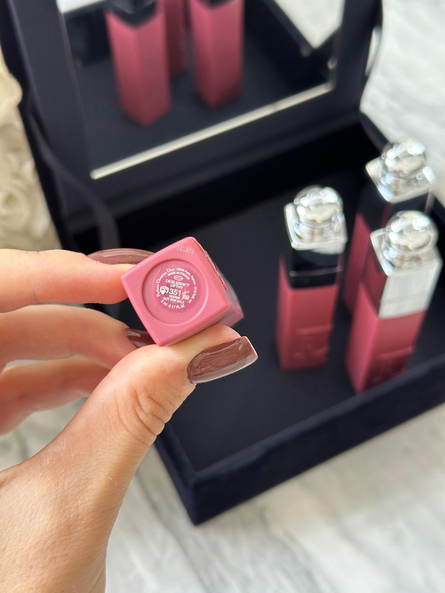 DIOR Addict Lip Tint
Hydrating No-Transfer And Long Wear (Pa kuti)