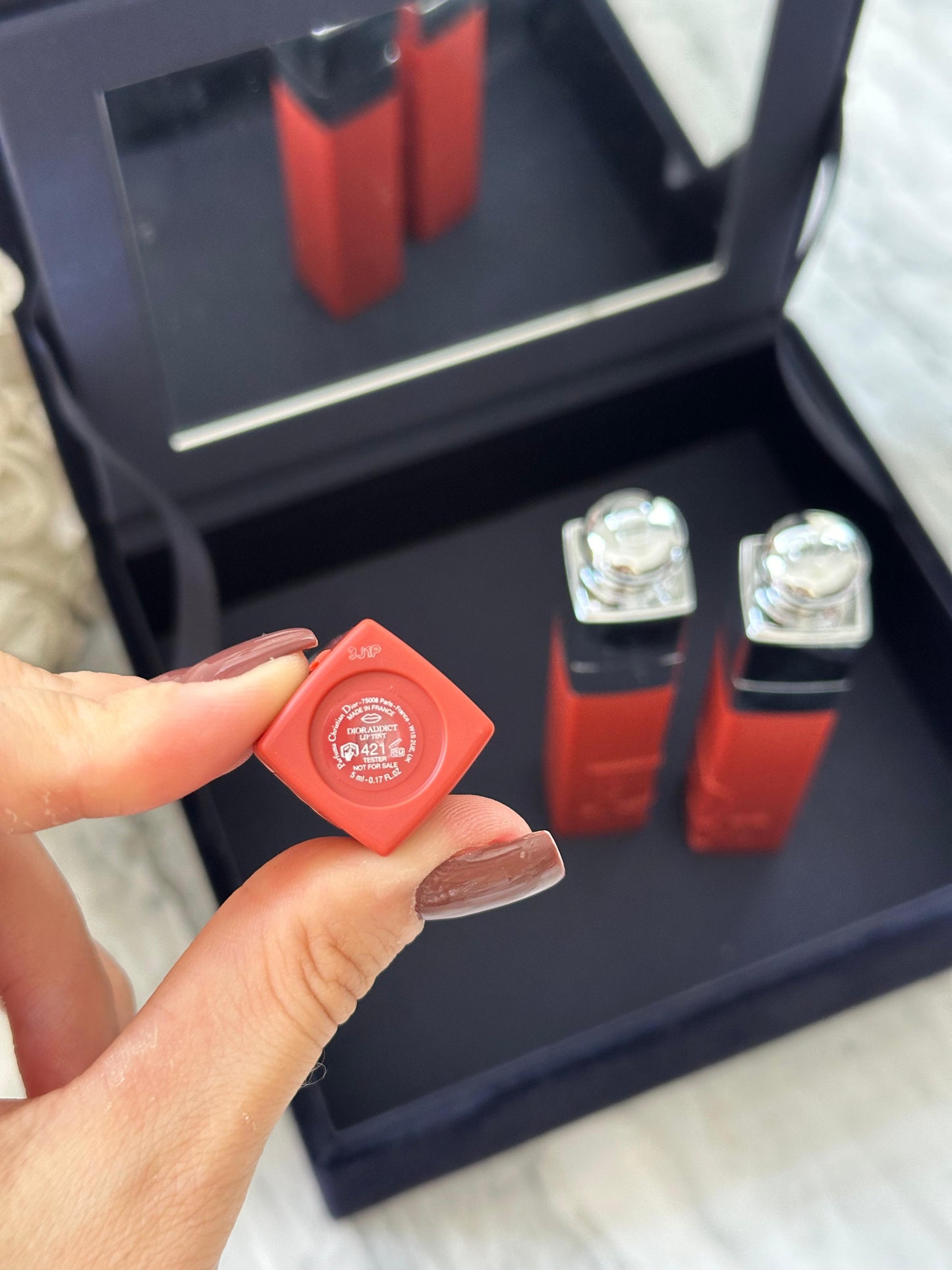 DIOR Addict Lip Tint
Hydrating No-Transfer And Long Wear (Pa kuti)