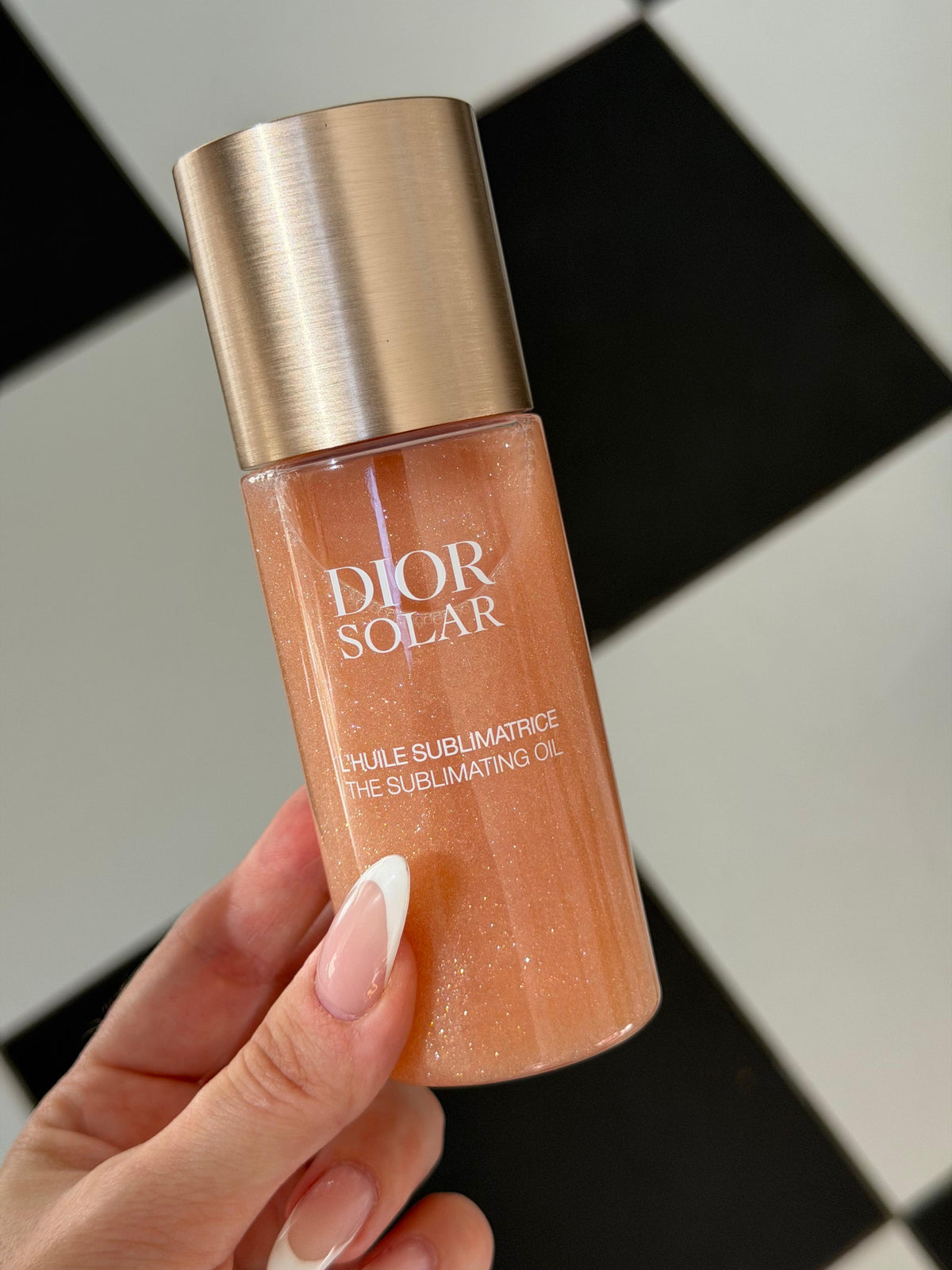 DIOR Solar The Sublimating Oil
Face, Body and Hair Oil