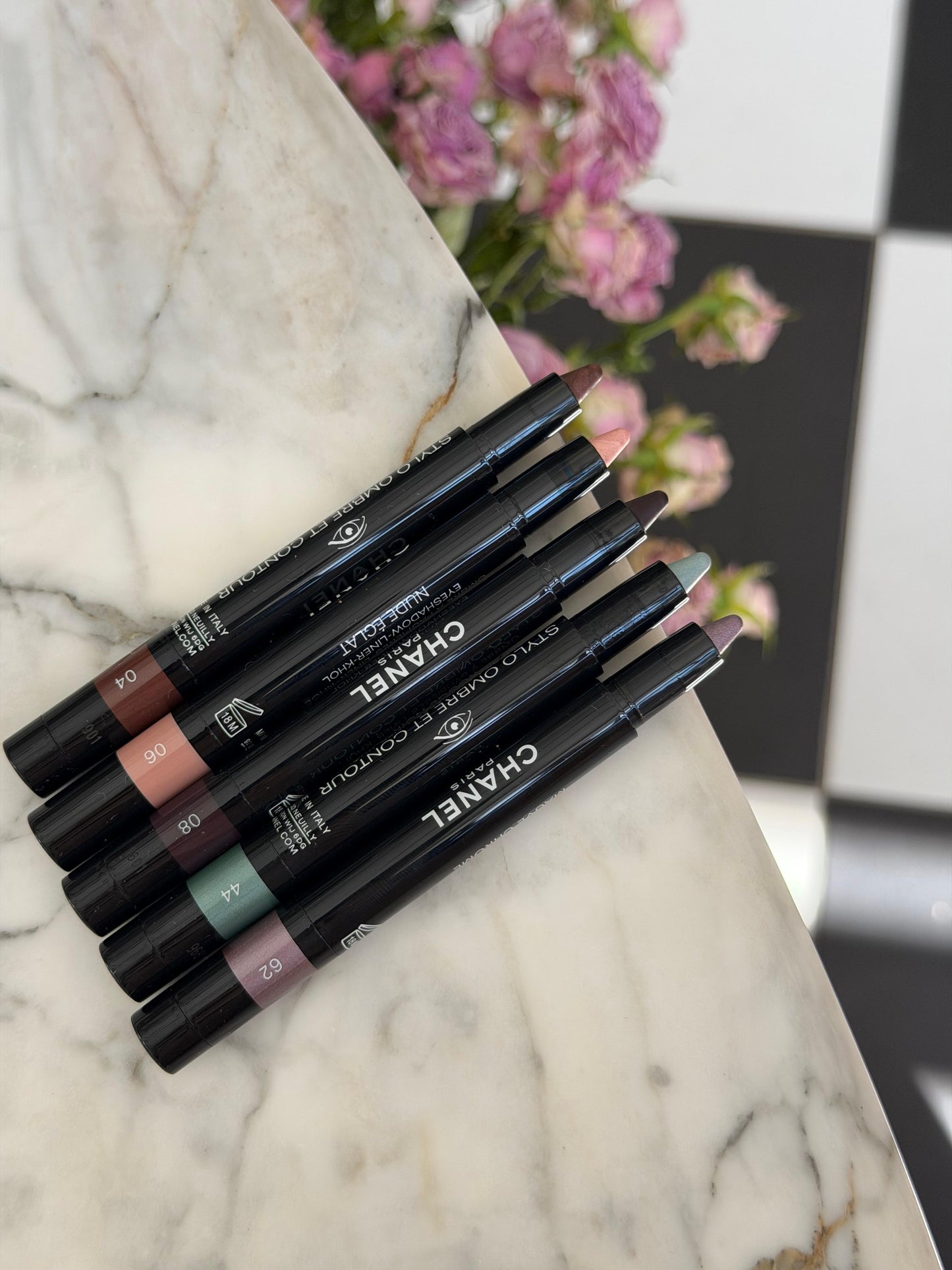 CHANEL Stylo Ombre Et Contour (08)
Eyeshadow – Liner – Khôl