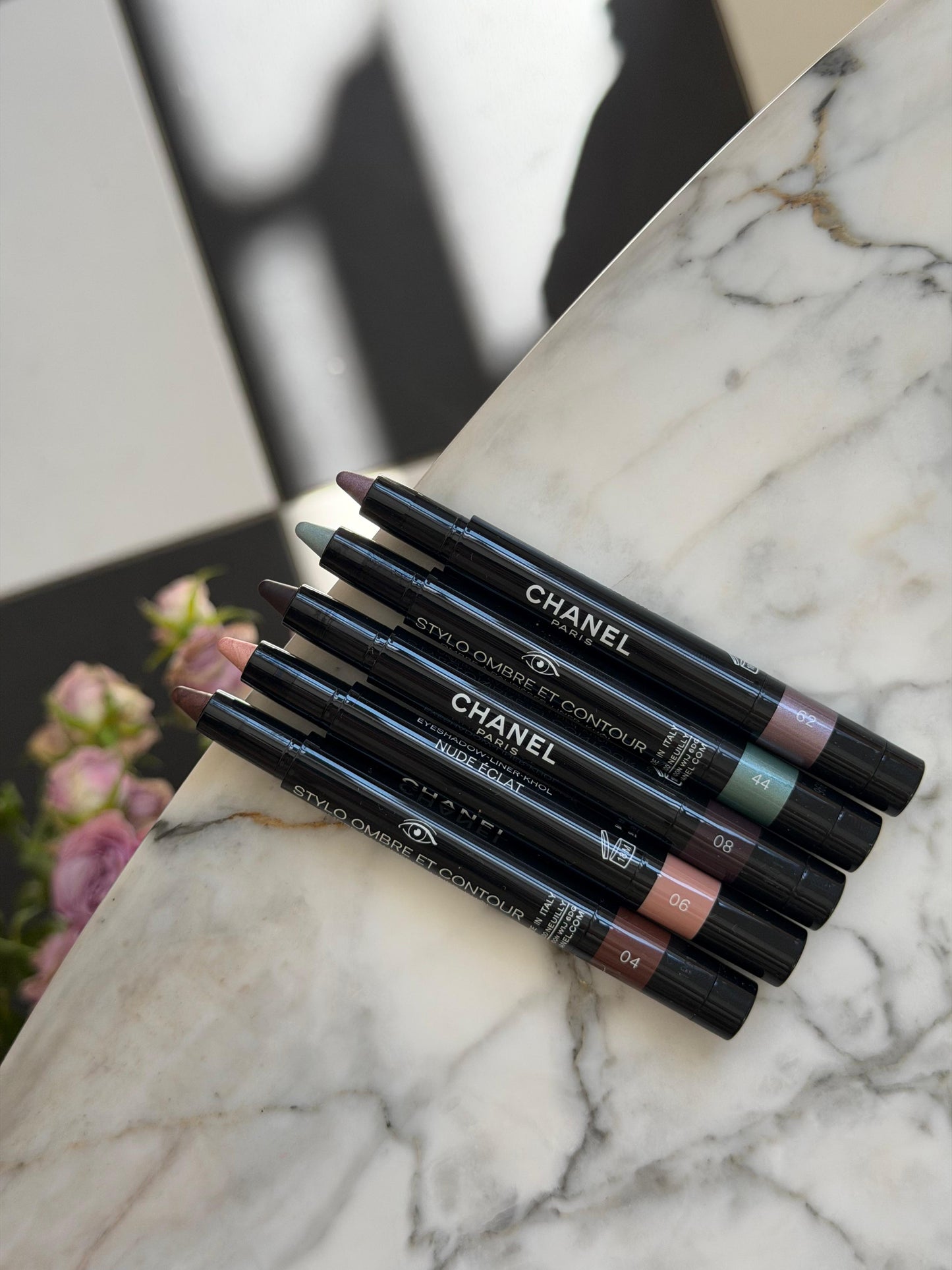 CHANEL Stylo Ombre Et Contour (44)
Eyeshadow – Liner – Khôl