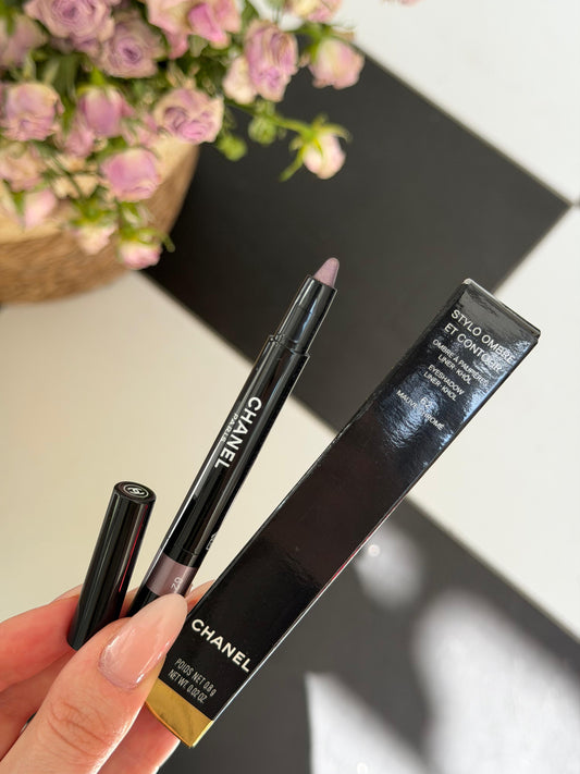 CHANEL Stylo Ombre Et Contour (62)
Eyeshadow – Liner – Khôl (Copy)