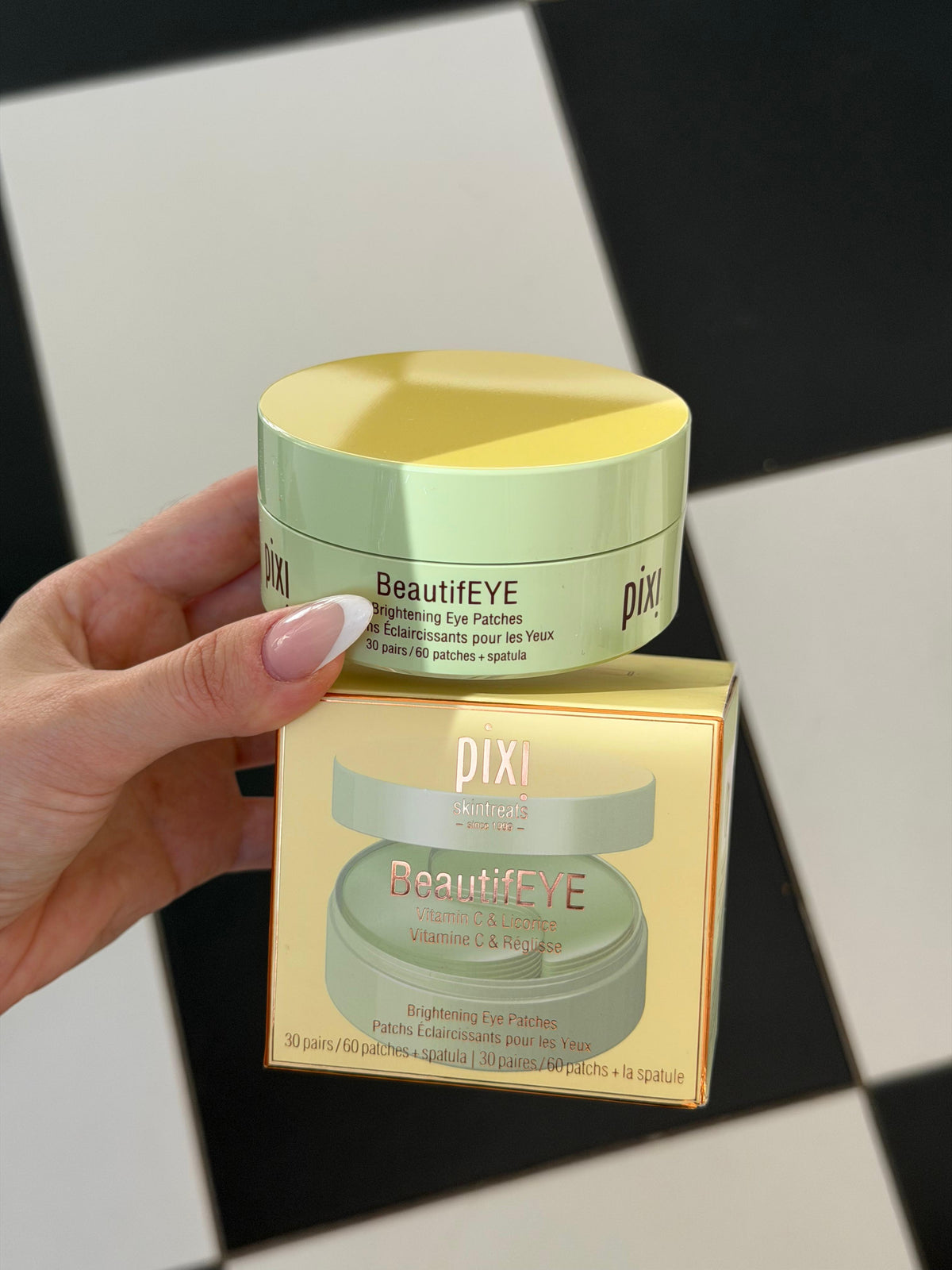 PIXI Beautifeye
Vitamin C & Licorice
Brightening Eye Patches