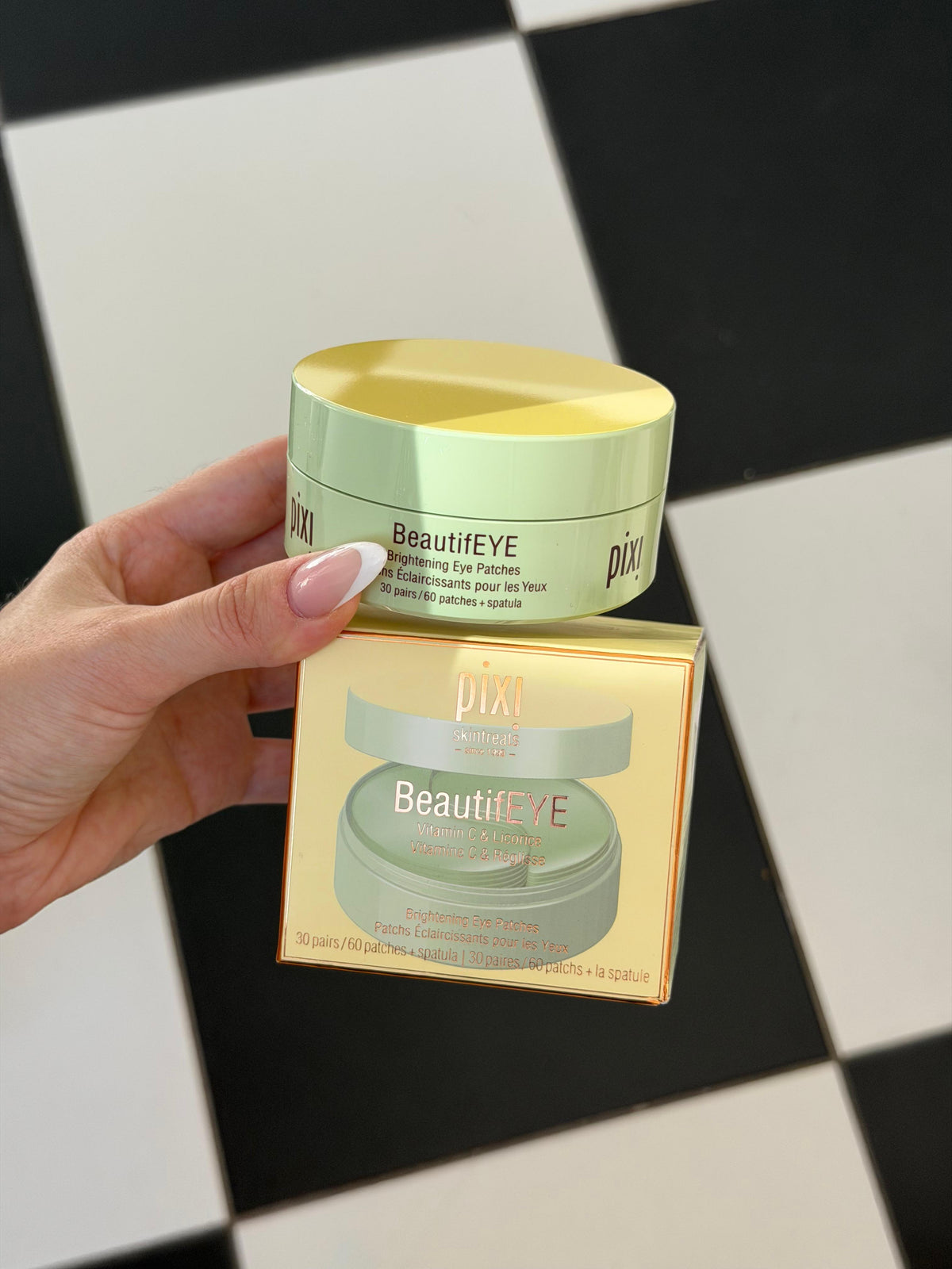 PIXI Beautifeye
Vitamin C & Licorice
Brightening Eye Patches