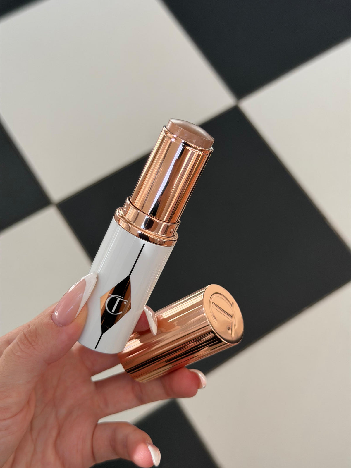 CHARLOTTE TILBURY Unreal Skin Sheer Glow Tint - Hydrating Foundation Stick (9)