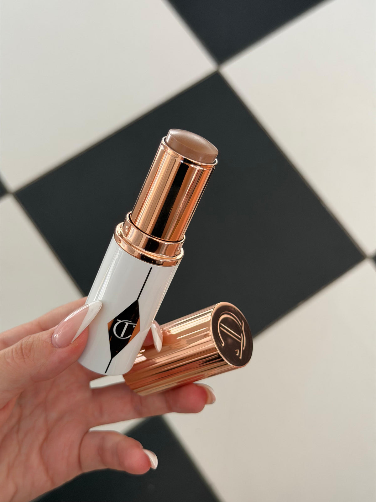 CHARLOTTE TILBURY Unreal Skin Sheer Glow Tint - Hydrating Foundation Stick (9)