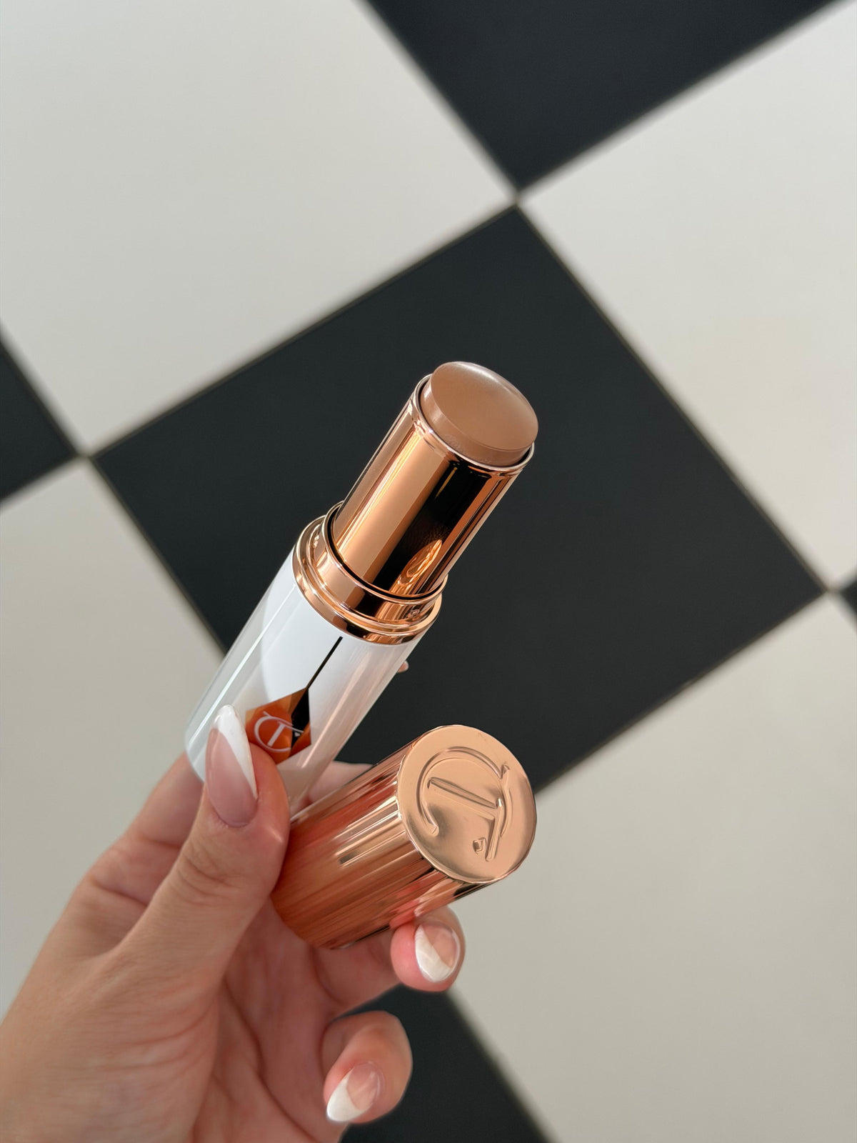 CHARLOTTE TILBURY Unreal Skin Sheer Glow Tint - Hydrating Foundation Stick (9)