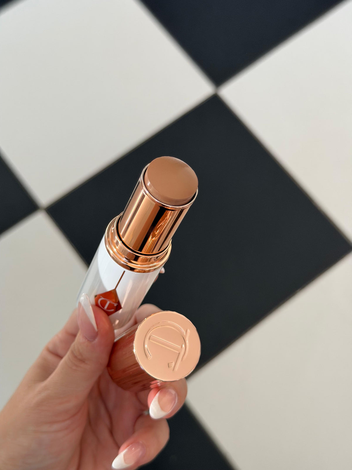 CHARLOTTE TILBURY Unreal Skin Sheer Glow Tint - Hydrating Foundation Stick (9)