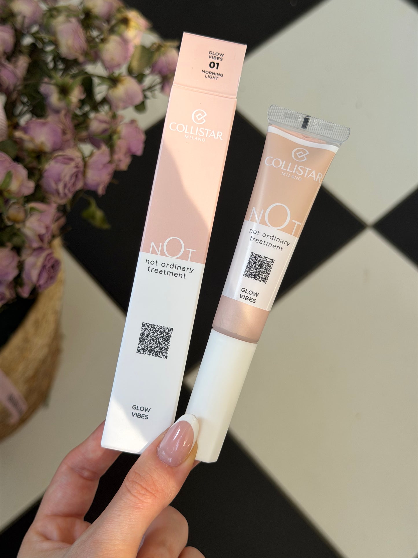 COLLISTAR Not Glow Vibes
Liquid Highlighter (01)