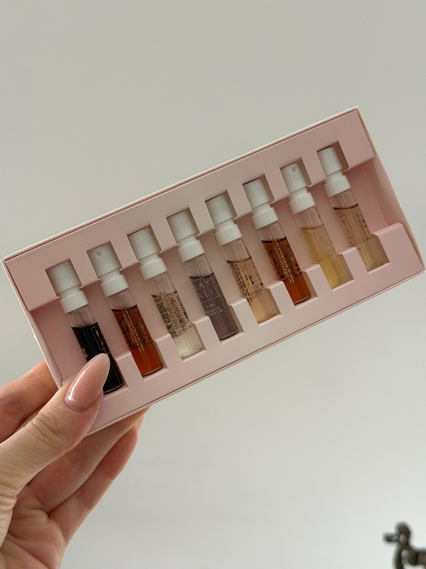 KAYALI Discovery Layering Sampler Set Of 8 Eau De Parfum - Travel Size