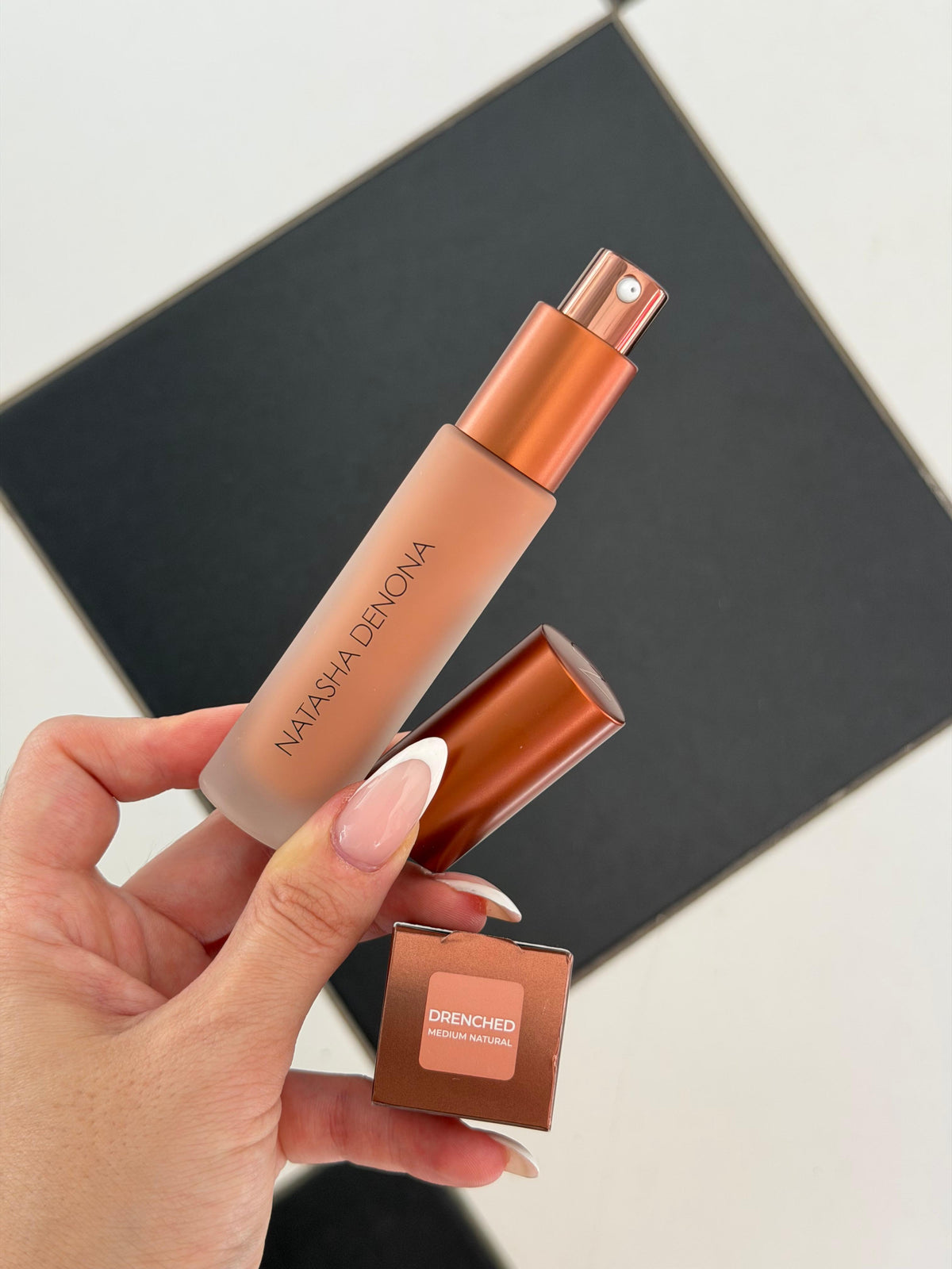 NATASHA DENONA Hy-Sculpt Serum Infused Liquid Bronzer - Medium Natural