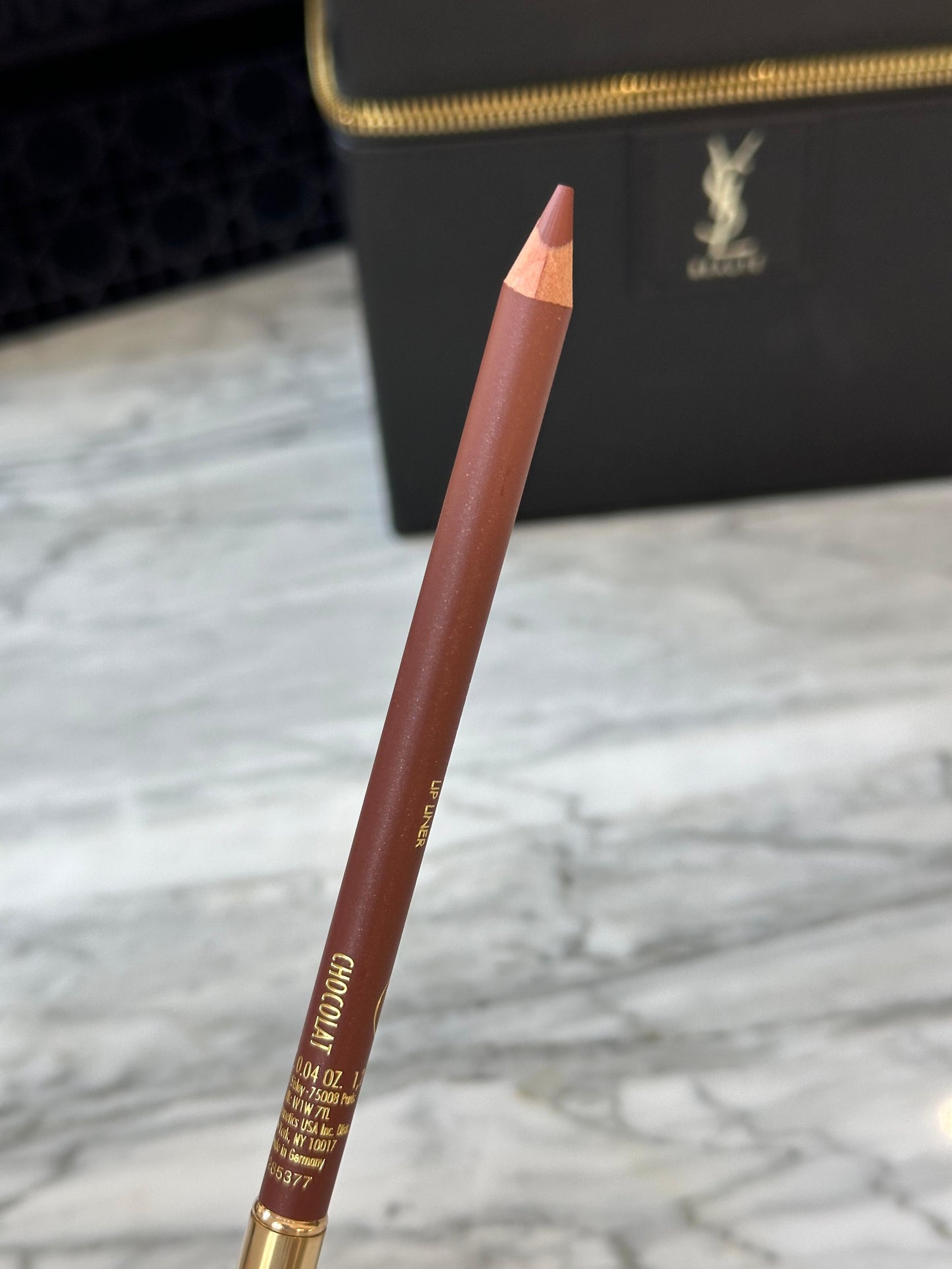 SISLEY Lip Liner - Chocolat
Phyto-Lèvres Perfect - A Firm, Gentle, Easy-Glide Precise Pencil