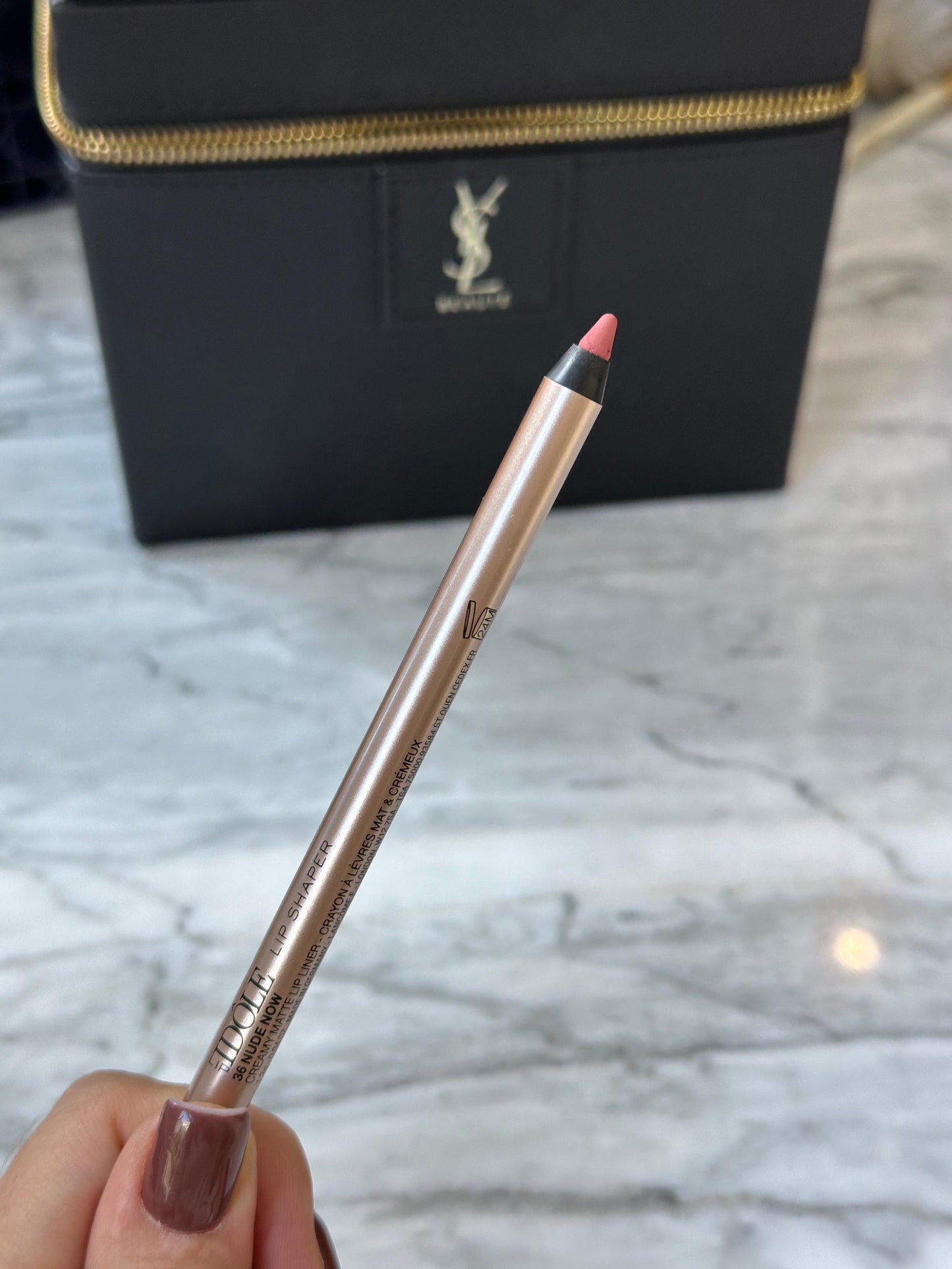 LANCÔME Idôle Lip Shaper
Creamy Matte Lip Liner (36)