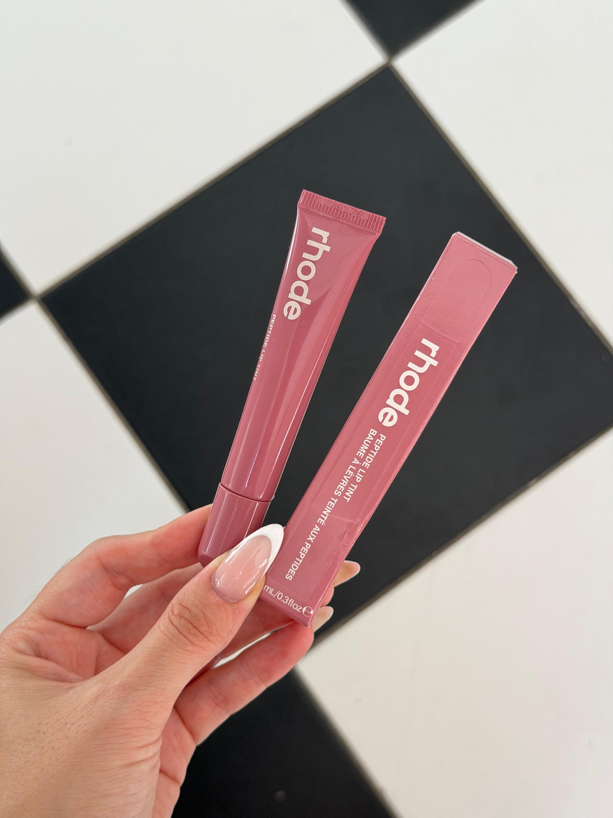 RHODE Peptide Lip Tint
The Tinted Lip Layer - Salty Tan
