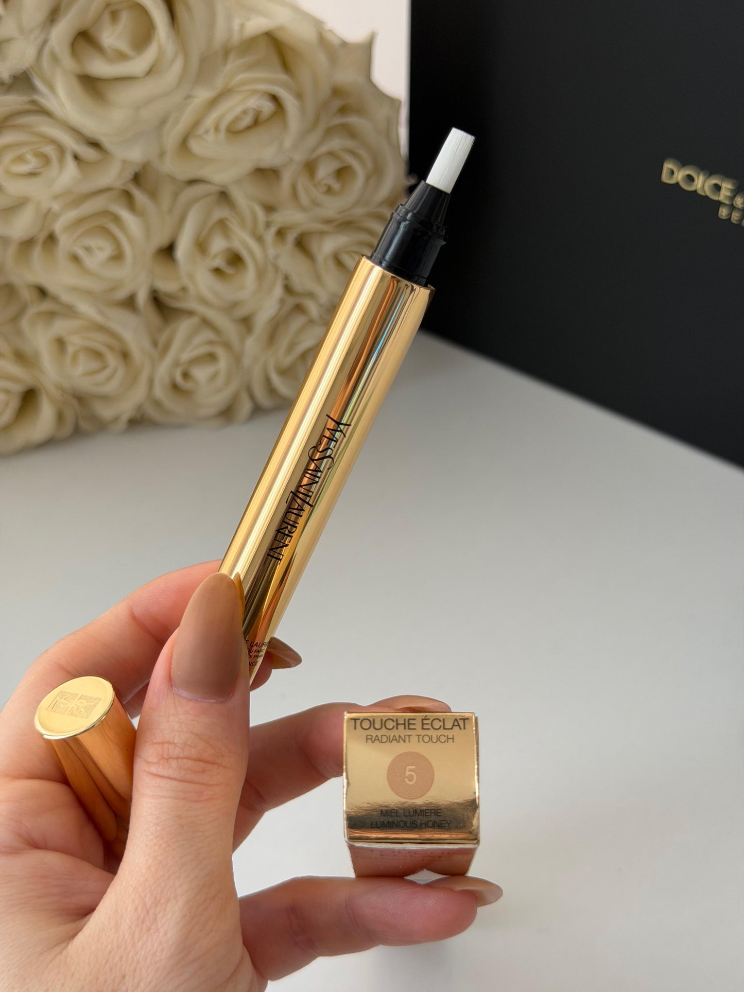 YSL
Touche Éclat Face Illuminating Pen (5)