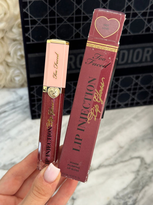 TOO FACED Lip Injection Extreme Lip Plumper - Hydrating Plumping Lip Gloss - Hot Love