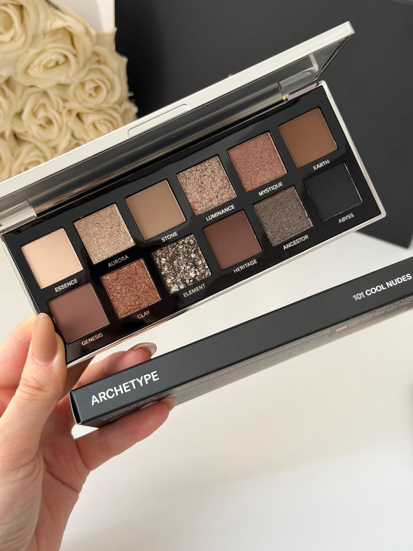 MESAUDA Archetype Eyeshadow (101) - Timeless Beauty Featuring Unique And Transformative Textures