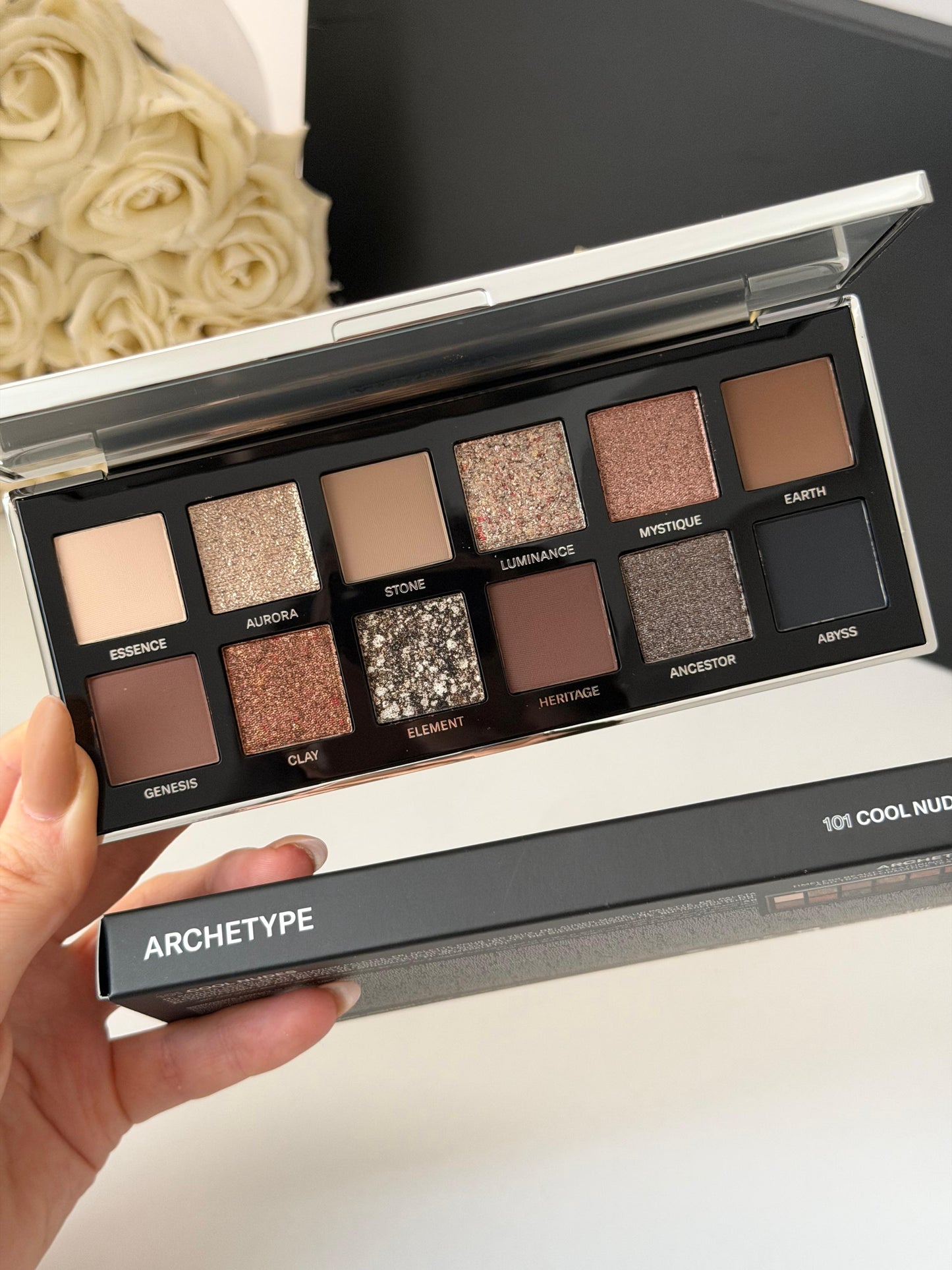 MESAUDA Archetype Eyeshadow (101) - Timeless Beauty Featuring Unique And Transformative Textures