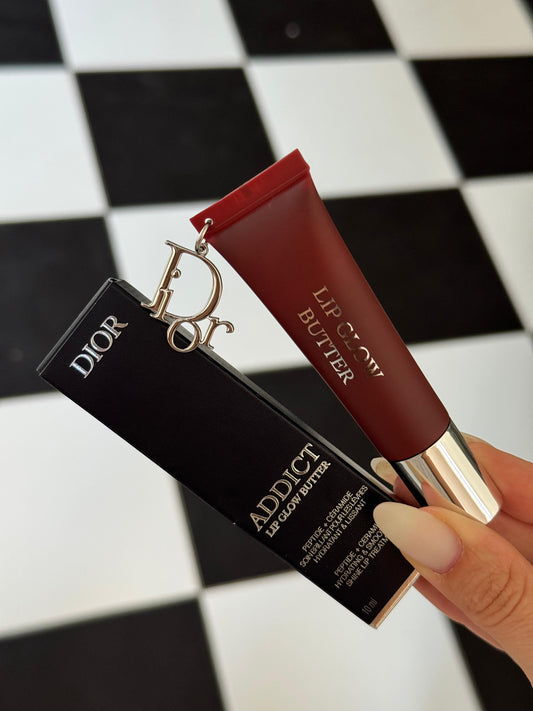 DIOR Addict Lip Glow Butter (104)
24-Hour Hydrating Shine Lip Treatment Peptide + Ceramide