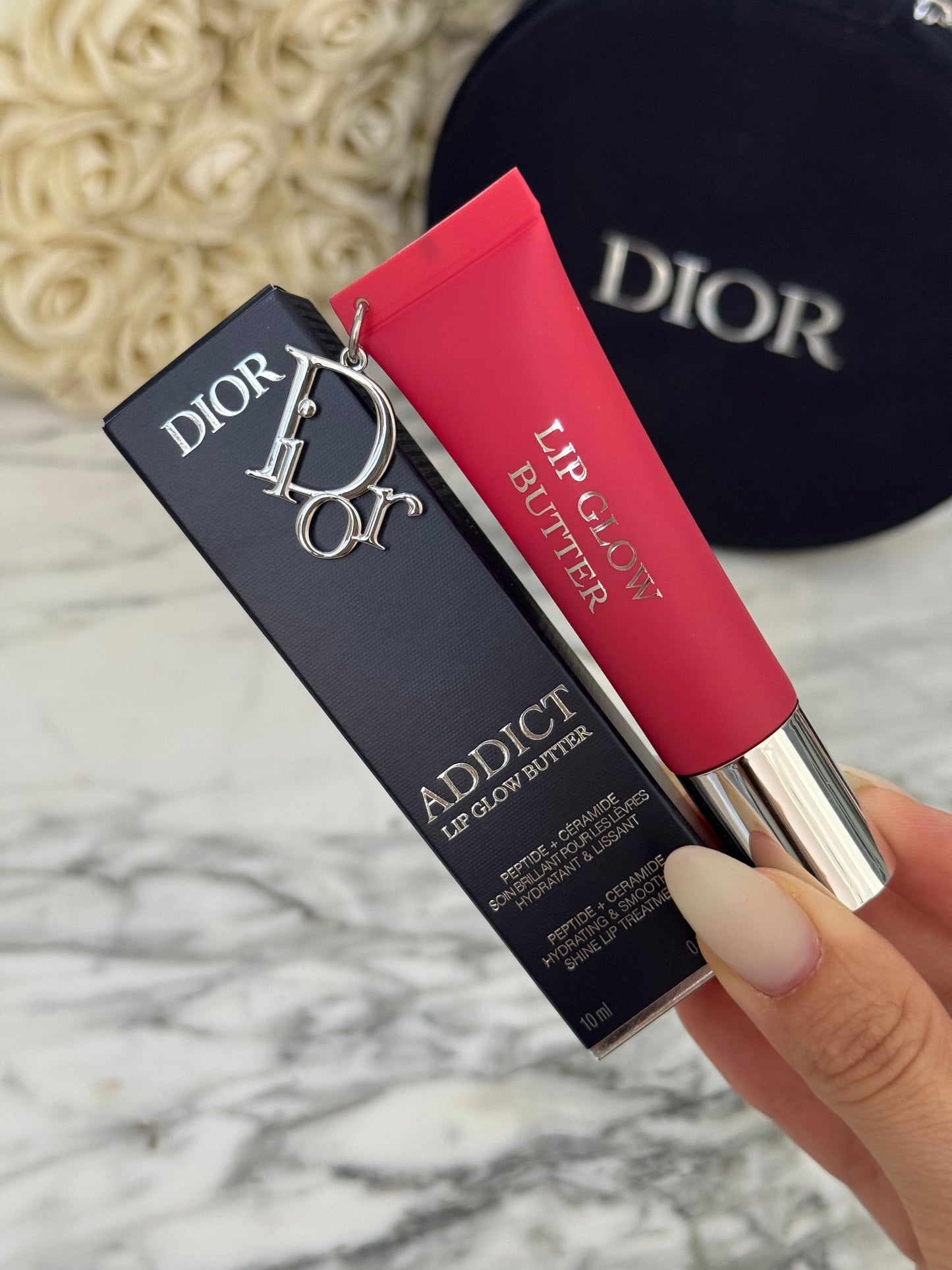 DIOR Addict Lip Glow Butter (105)
24-Hour Hydrating Shine Lip Treatment Peptide + Ceramide