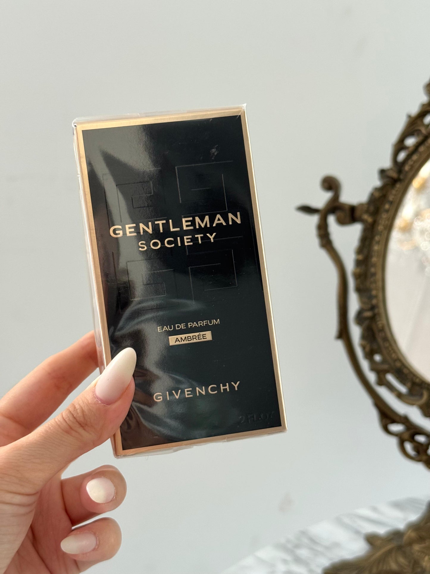 GIVENCHY Gentleman Society Eau De Parfum Ambrée