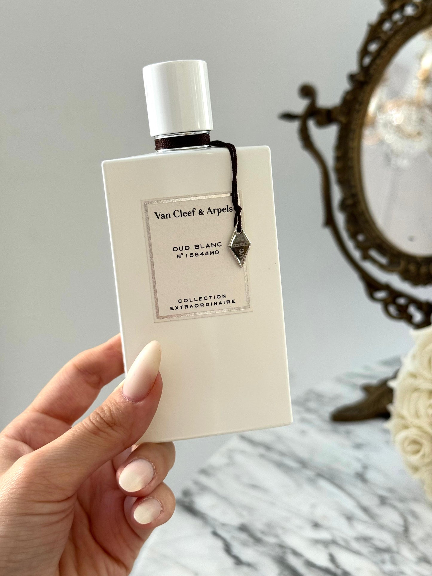 VAN CLEEF & ARPELS Oud Blanc Eau De Parfum