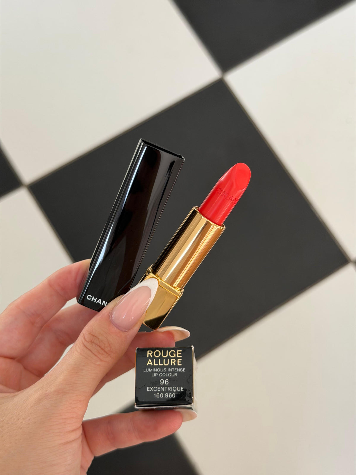 CHANEL Rouge Allure Luminous Intense Lip Colour (96)
