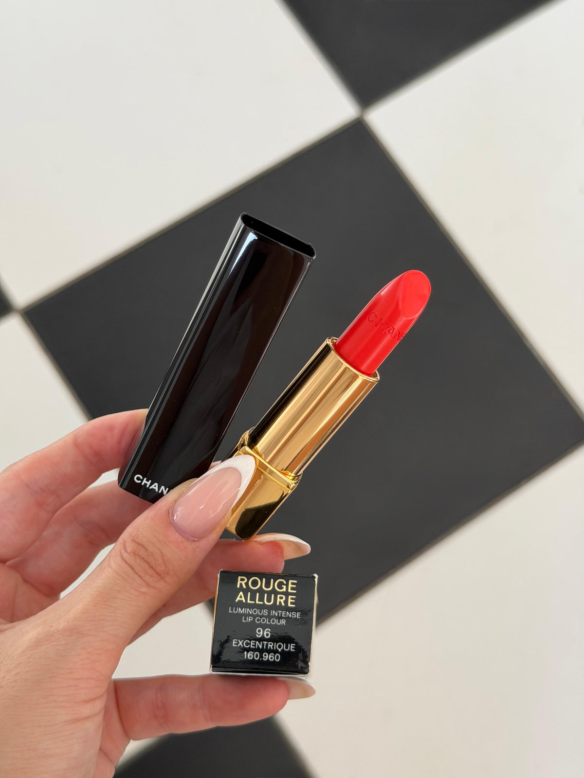 CHANEL Rouge Allure Luminous Intense Lip Colour (96)