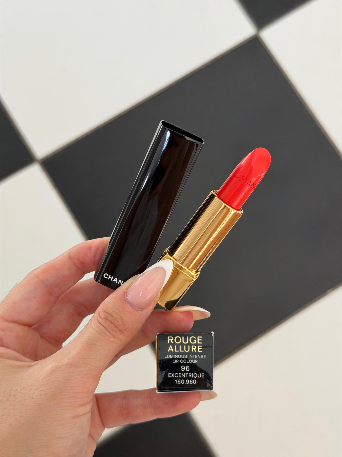 CHANEL Rouge Allure Luminous Intense Lip Colour (96)