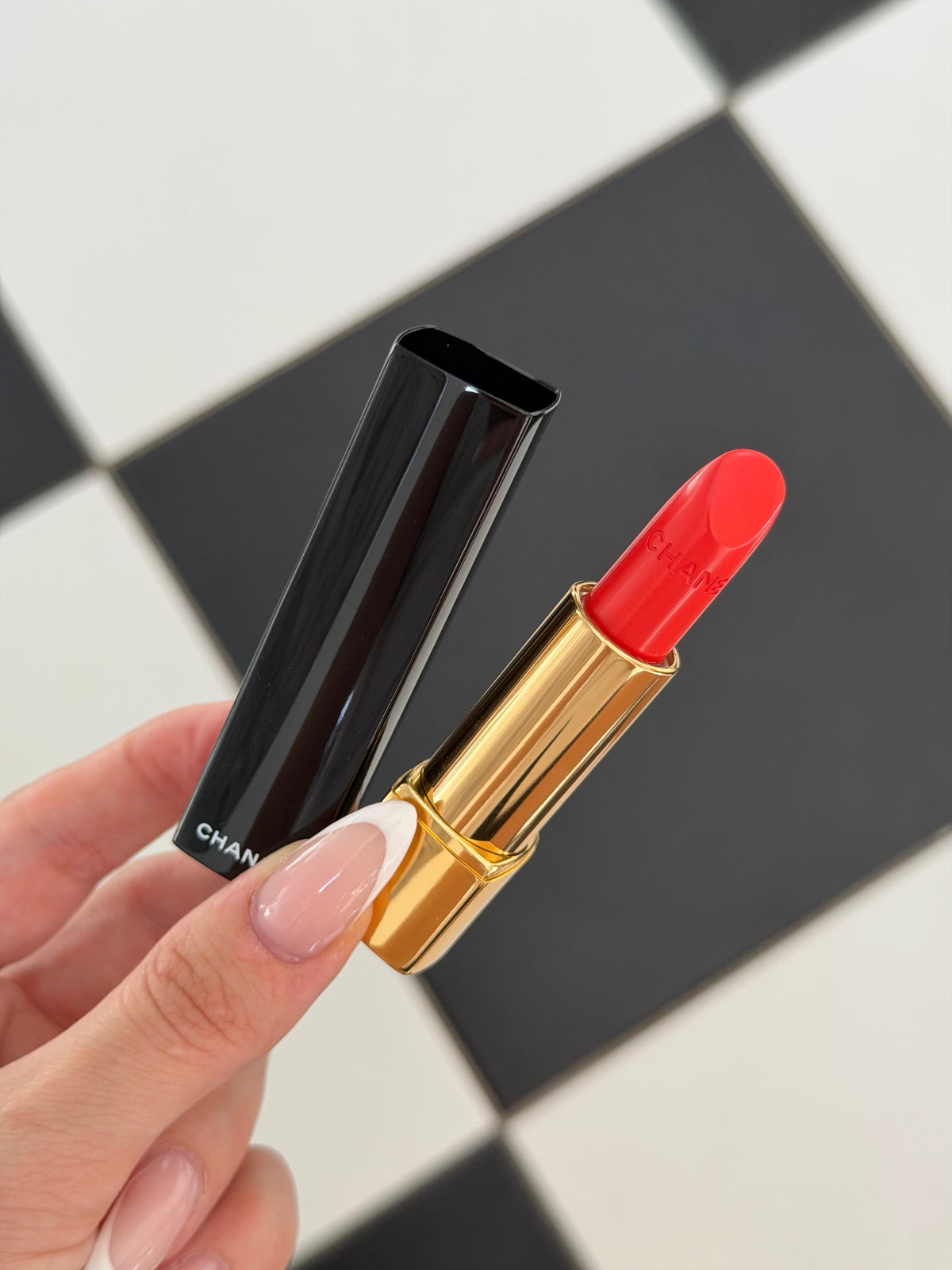 CHANEL Rouge Allure Luminous Intense Lip Colour (96)