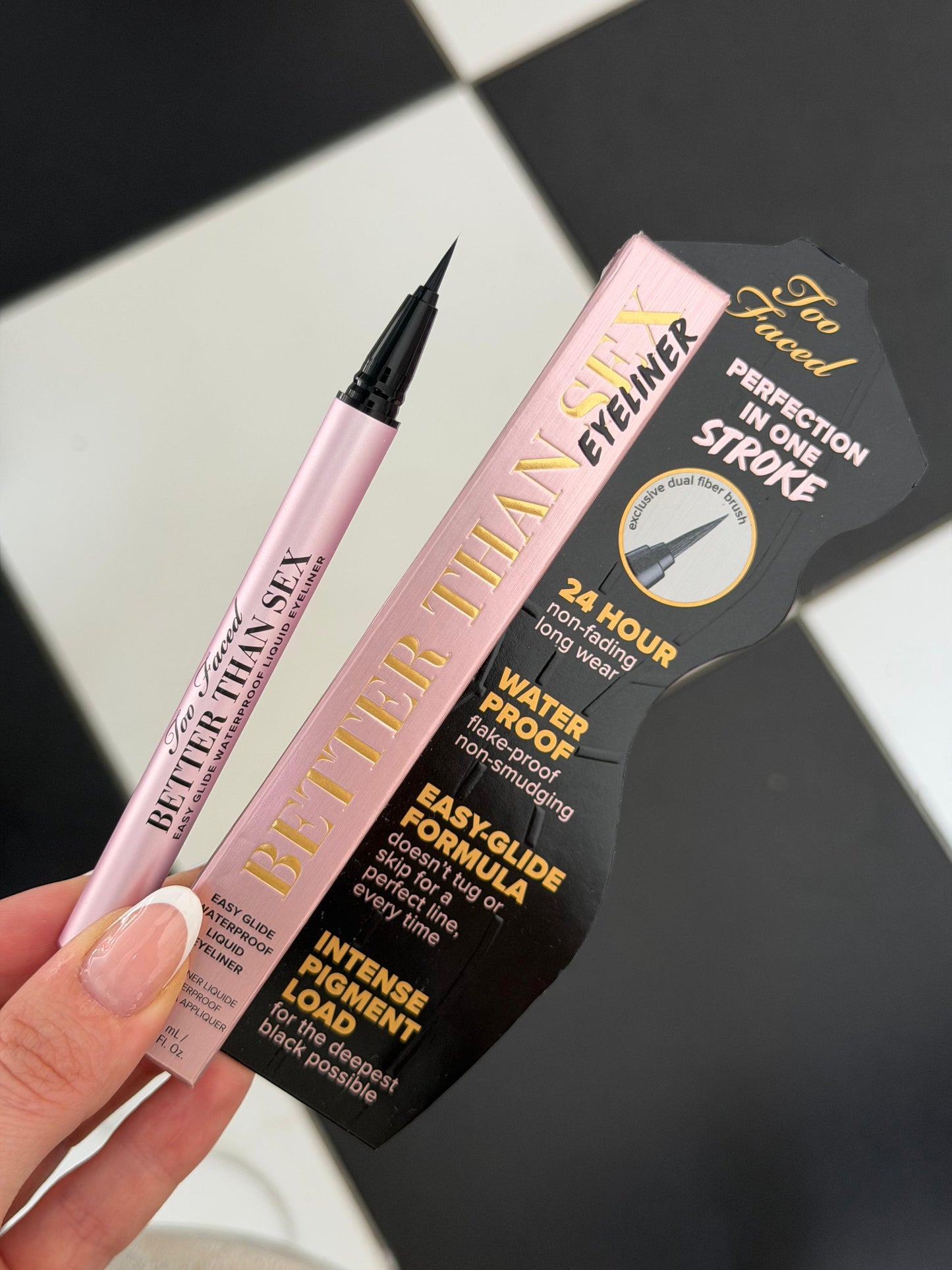 TOO FACED Better Than Sex Easy Glide Waterproof Liquid Eyeliner 24H High Pigment - Deepest Black